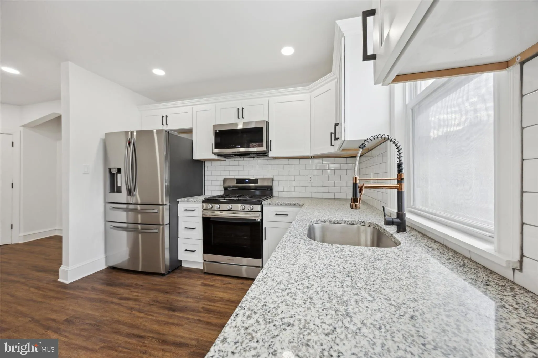 Philadelphia, Pennsylvania 19120, United States, 3 Bedrooms Bedrooms, ,2 BathroomsBathrooms,Residential,Contingent,20132