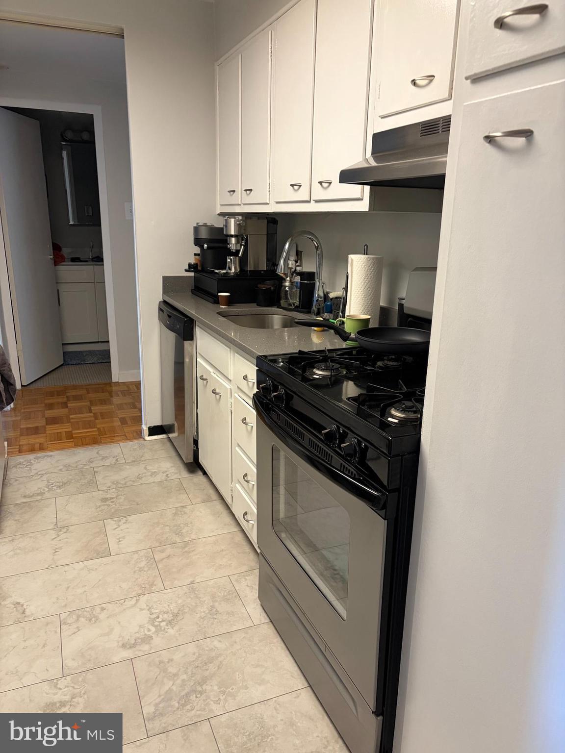 604 S WASHINGTON SQUARE 36 714