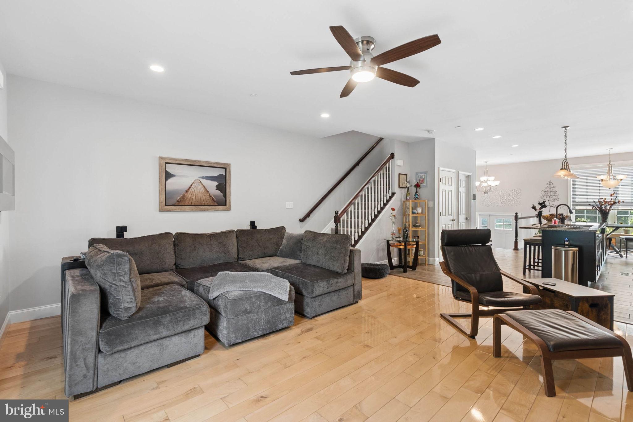 6 KIRKWYN COURT