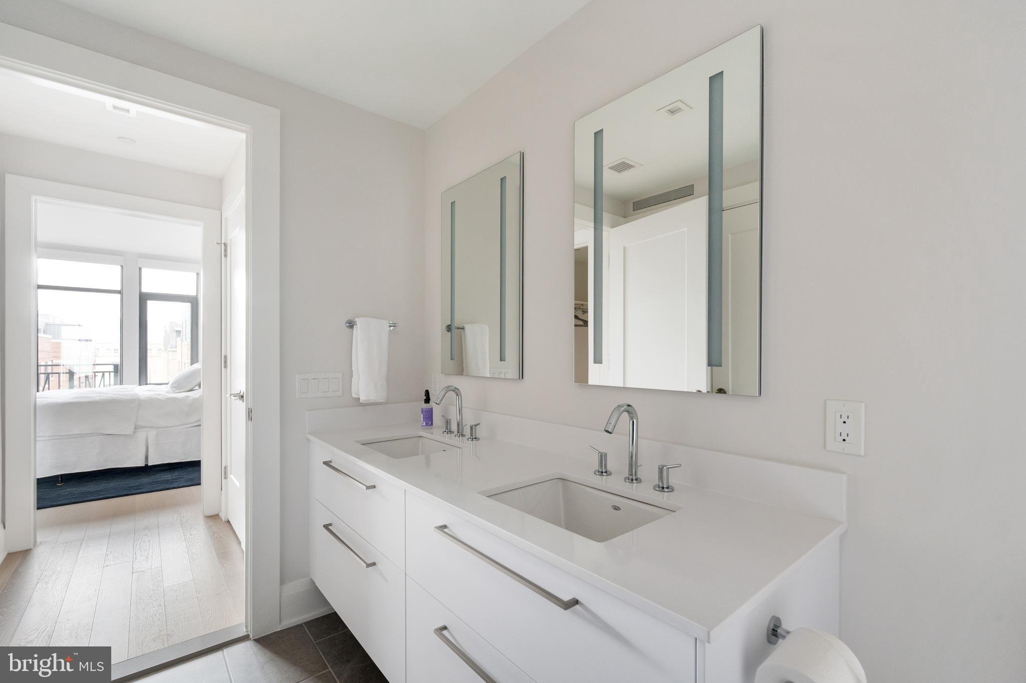 ROBINSON LANDING - Residential Lease