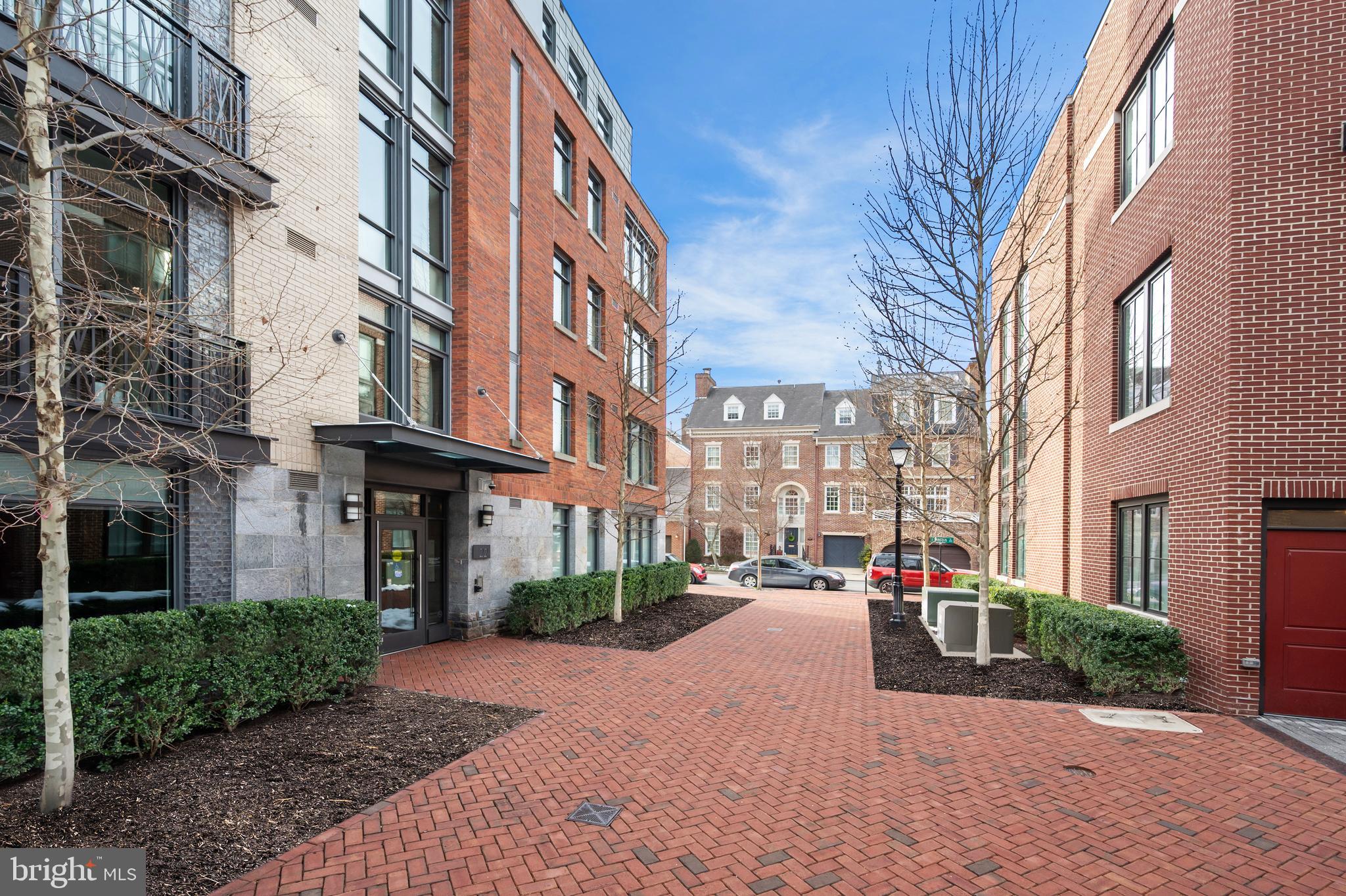 ROBINSON LANDING - Residential Lease