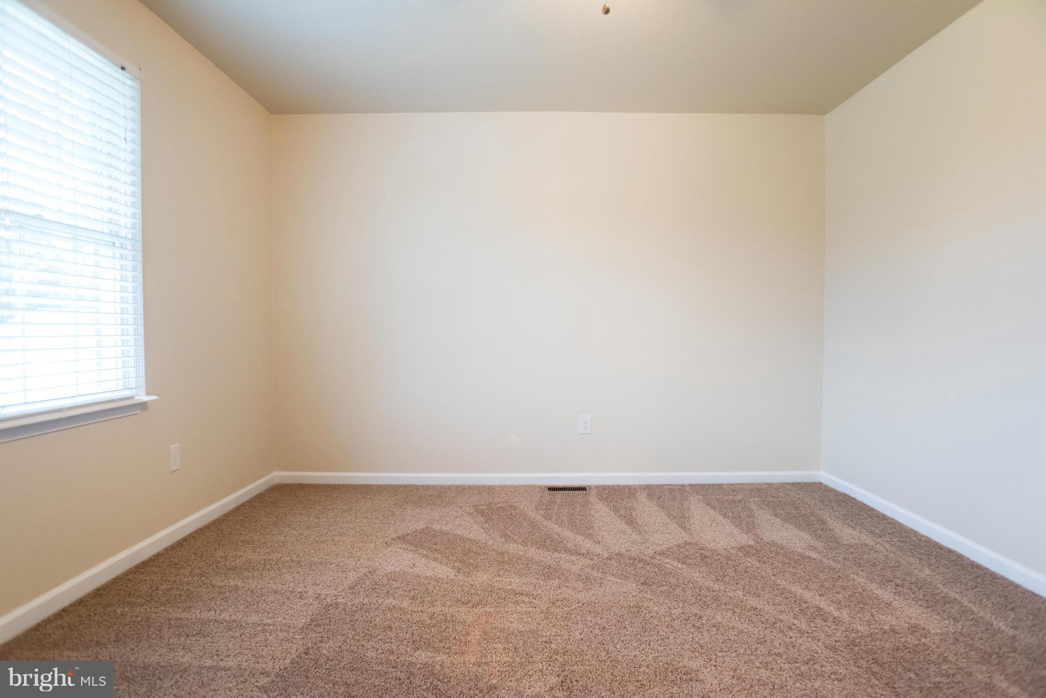 ELKMORE - Residential