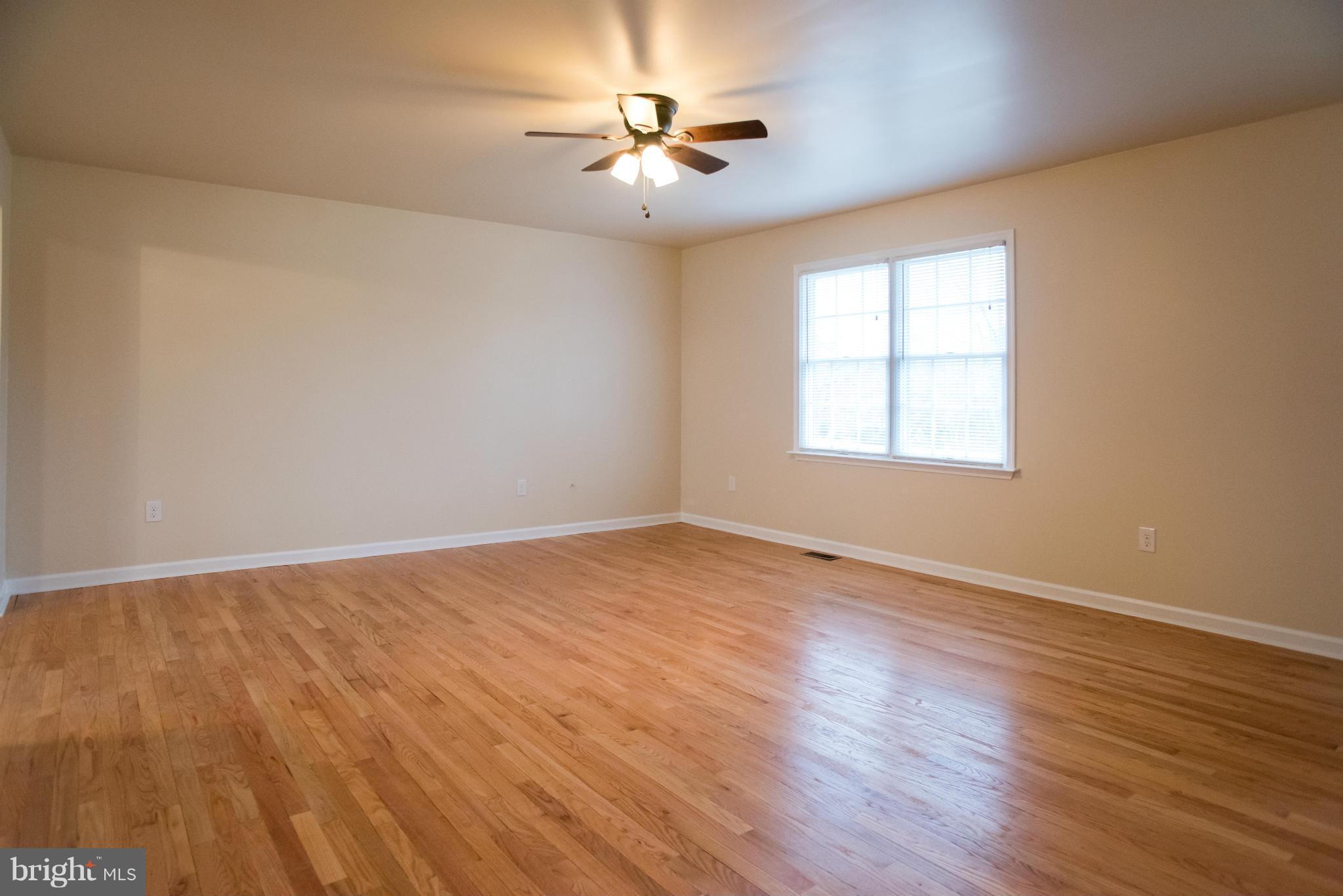 ELKMORE - Residential