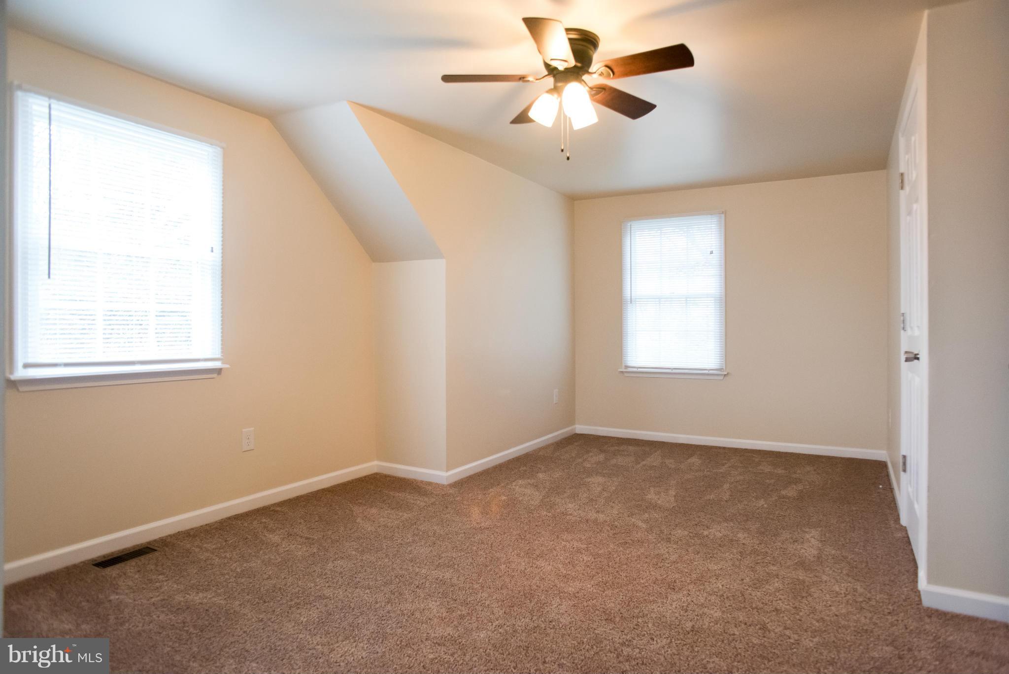 ELKMORE - Residential