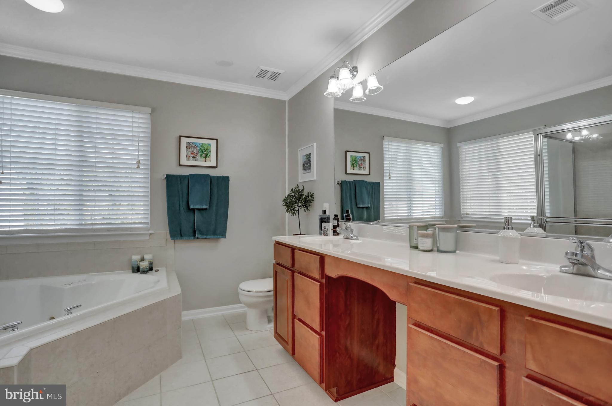 COKESBURY MANOR - Residential