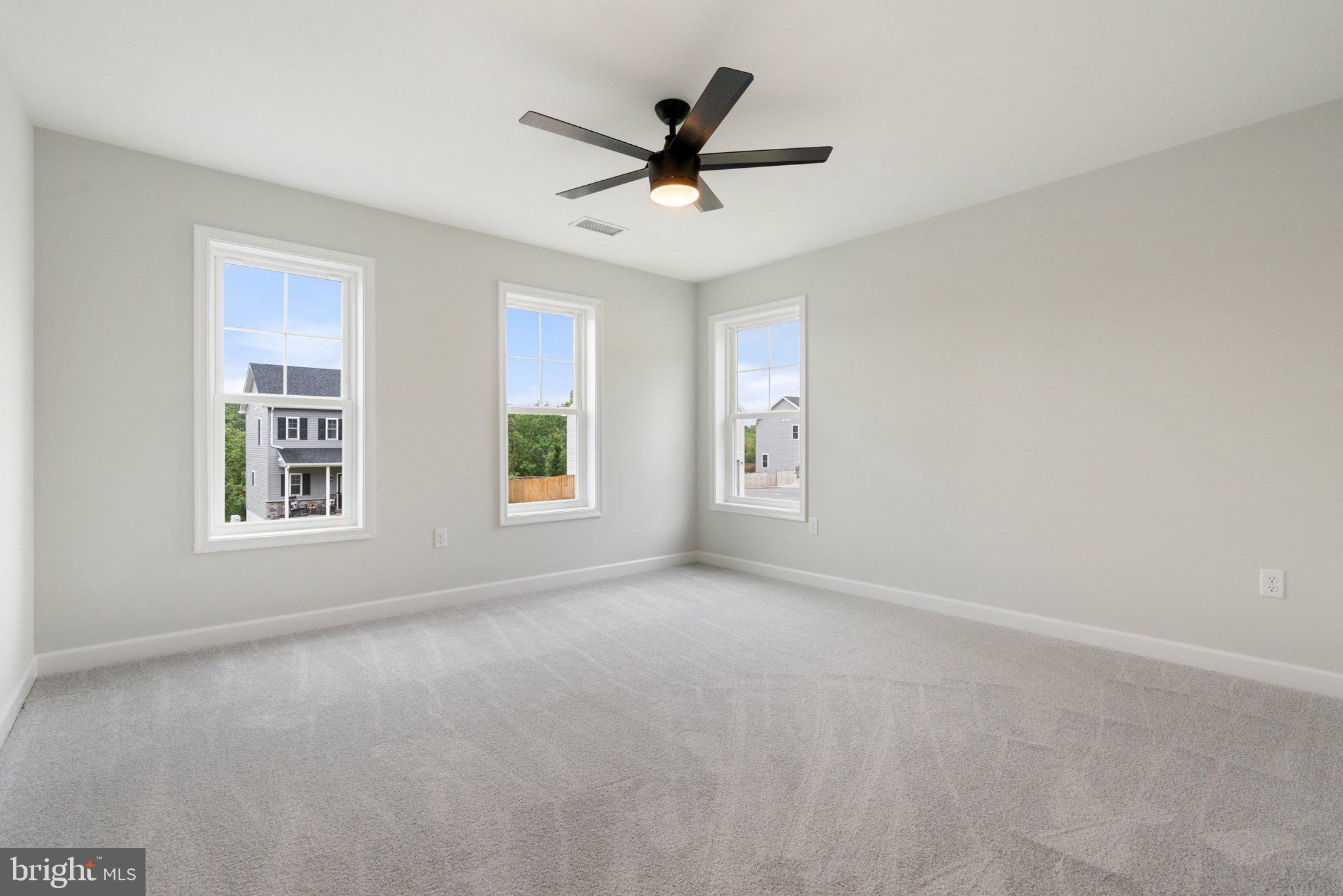 MIDDLE CREEK VISTAS - Residential