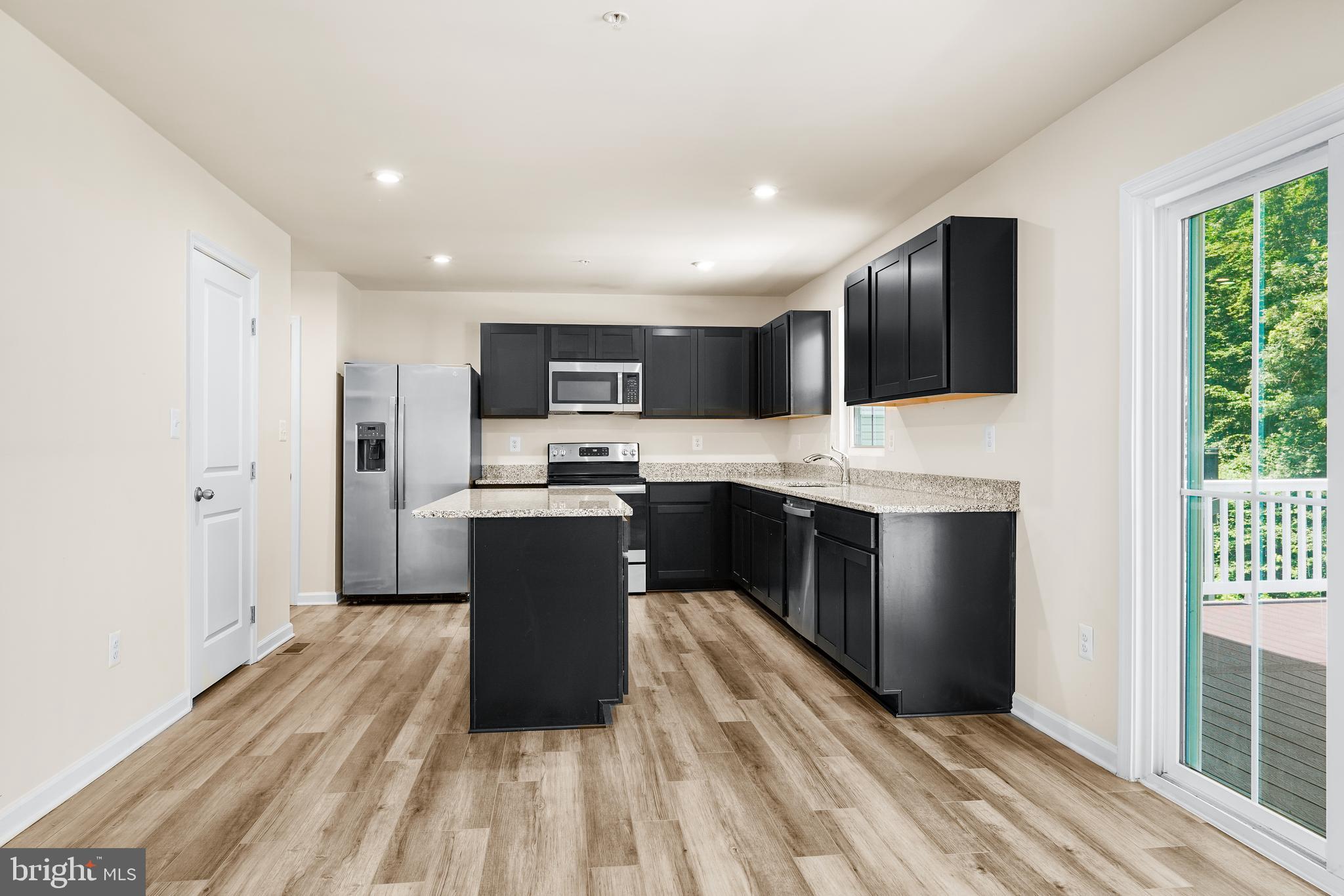 RIDGELY FOREST - Residential