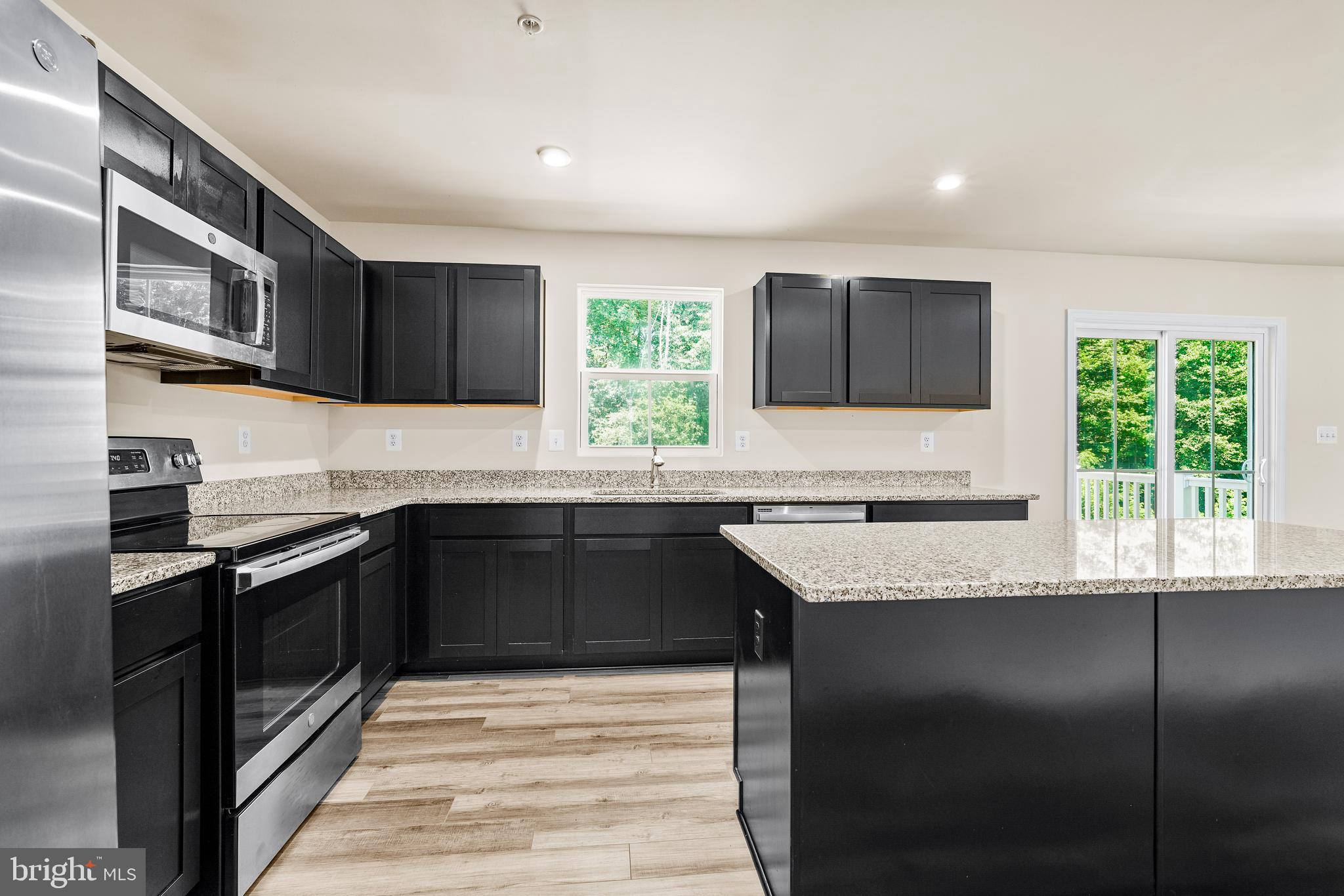 RIDGELY FOREST - Residential