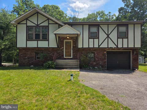 Homes For Sale - 7 Matro Avenue<br/> Camden County, BERLIN, NJ 08009