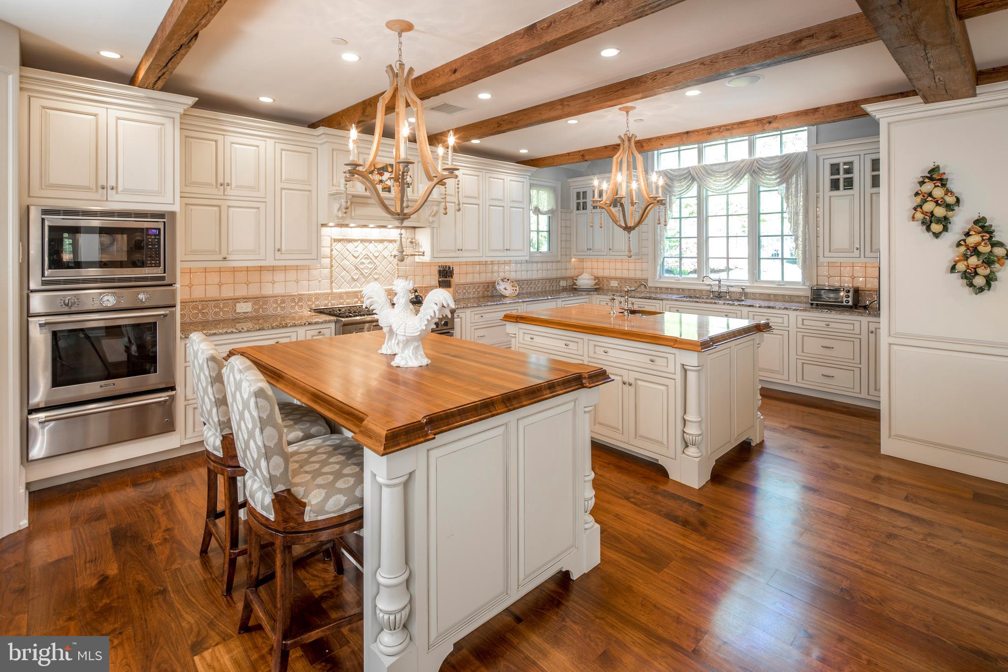 GLADWYNE - Residential