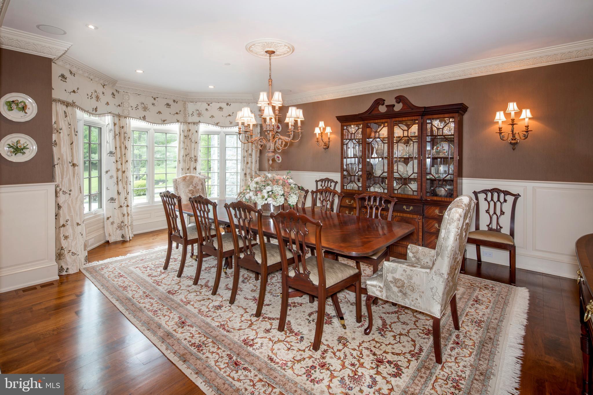 GLADWYNE - Residential