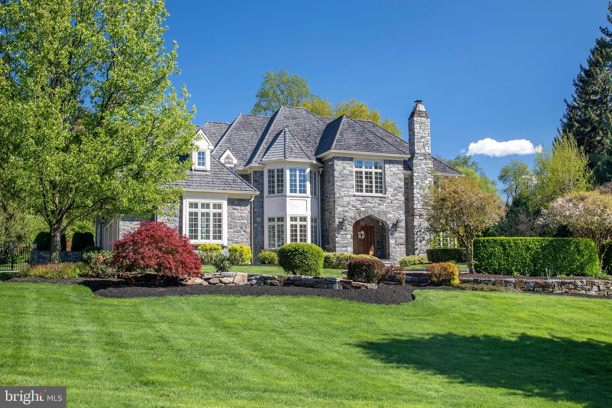 GLADWYNE - Residential