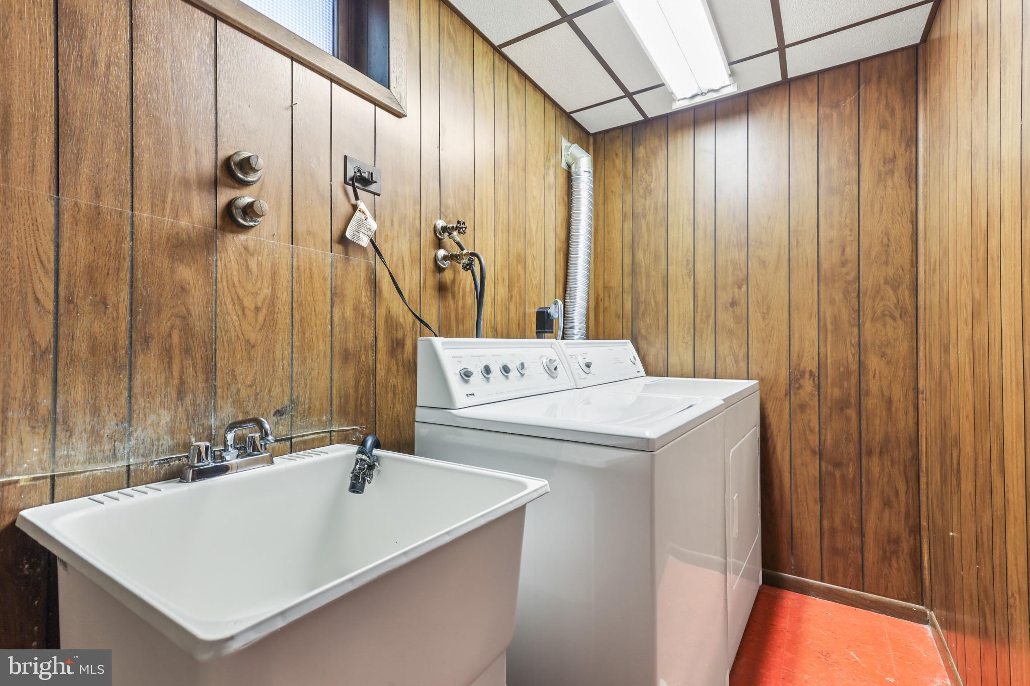 CARROLL HIGHLANDS - Residential