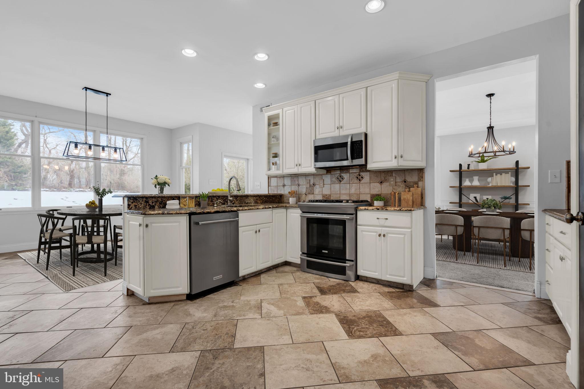 BROOKSIDE - Residential