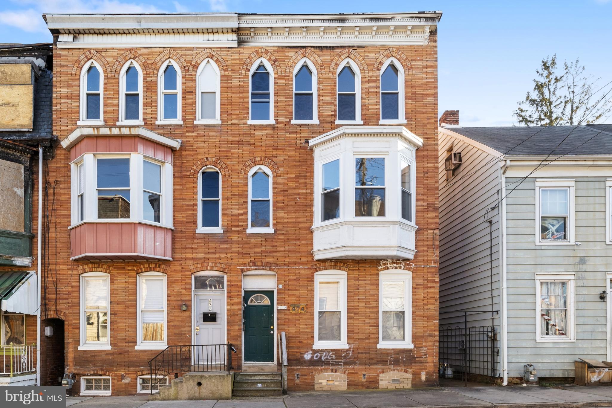 WEST END - Residential