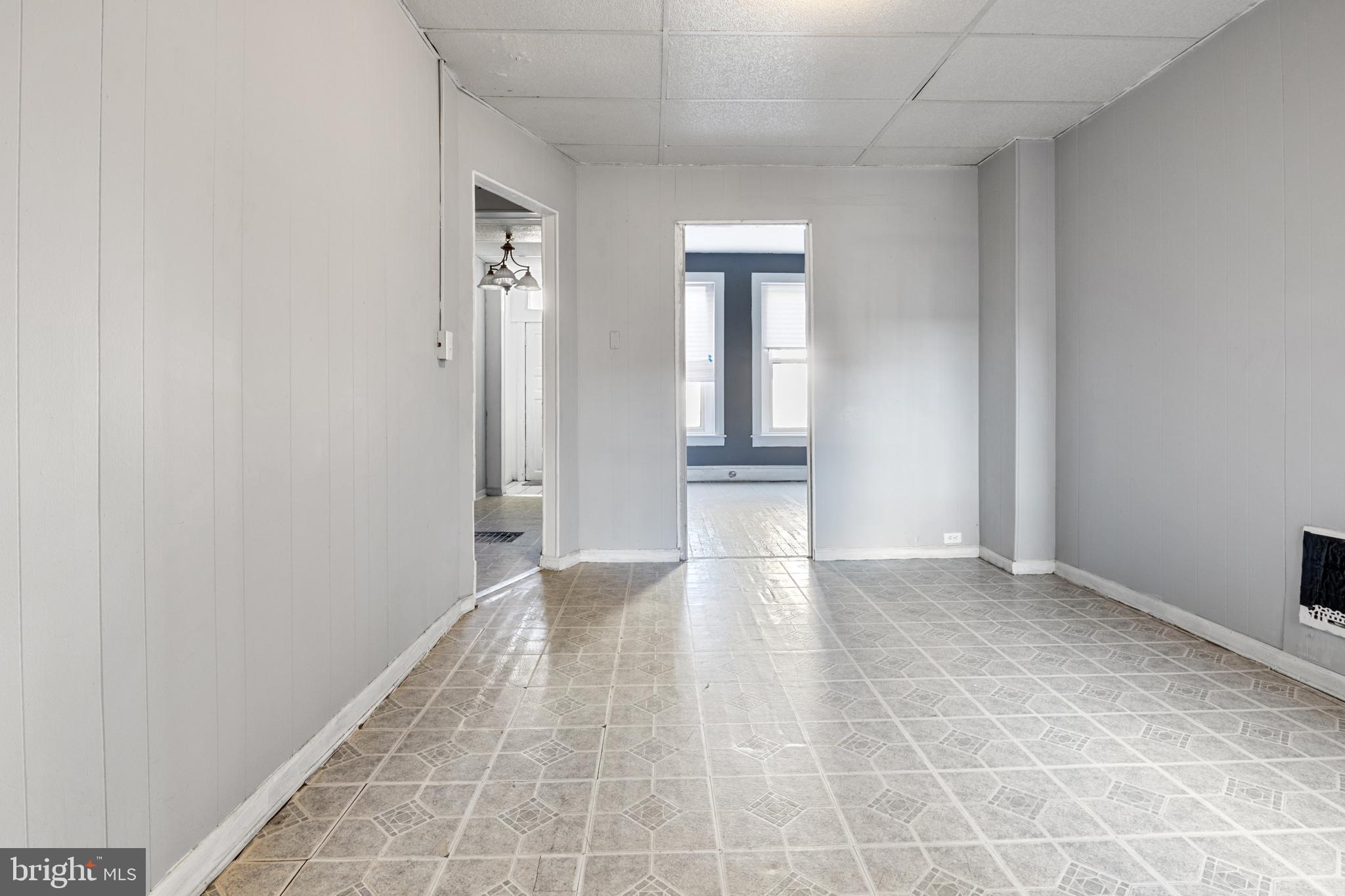 WEST END - Residential