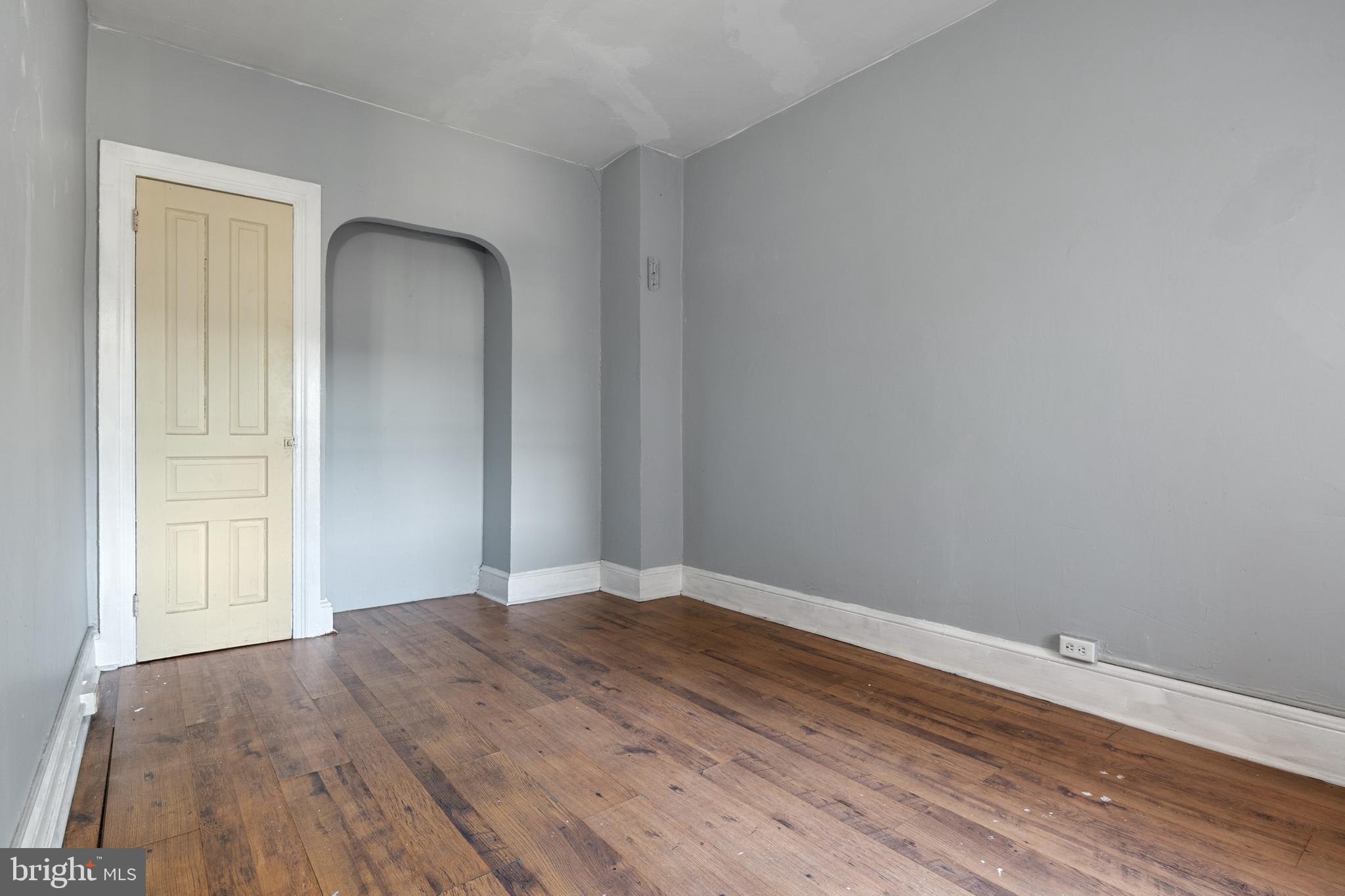 WEST END - Residential