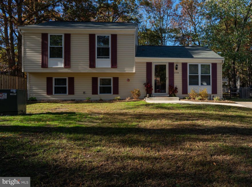 Picture Perfect Home! Seller has found home of choice and has priced this home to sell!Bring you most meticulous buyer. This home is gleaming. It offers plenty of character and space. Large back yard with shed and patio. Long driveway for parking multiple vehicles or large vehicles.Kitchen is open, spacious with newer renovations to include upgraded cabinetry, flooring, and appliances. Master suite opens with french doors to 3rd bedroom perfect for nursery or bonus room. Can be easily converted to 3rd bedroom for privacy. Finished lower level with extra storage and full laundry area. Located in the heart of Waldorf Bannister Community. Come today you will not be disappointed. Closing assistance possible with full price offer.