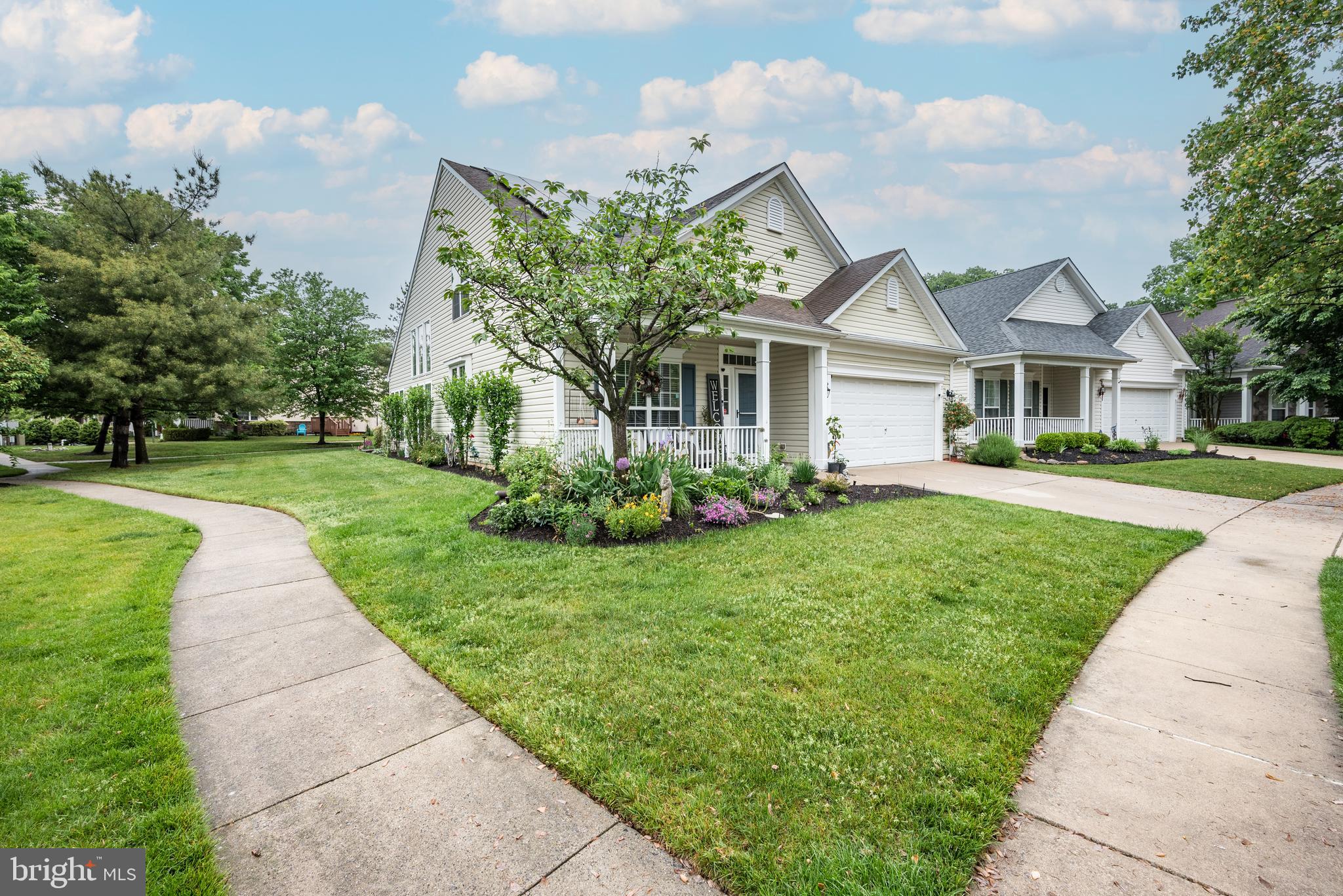 25 PENNINGTON COURT