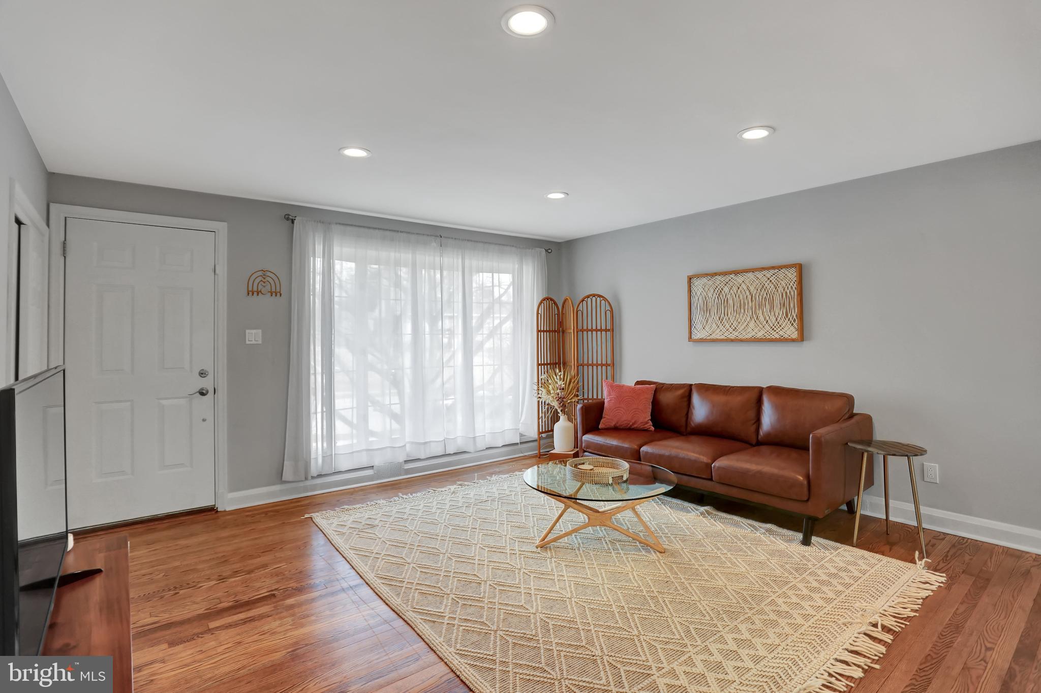 DEVONSHIRE FOREST - Residential