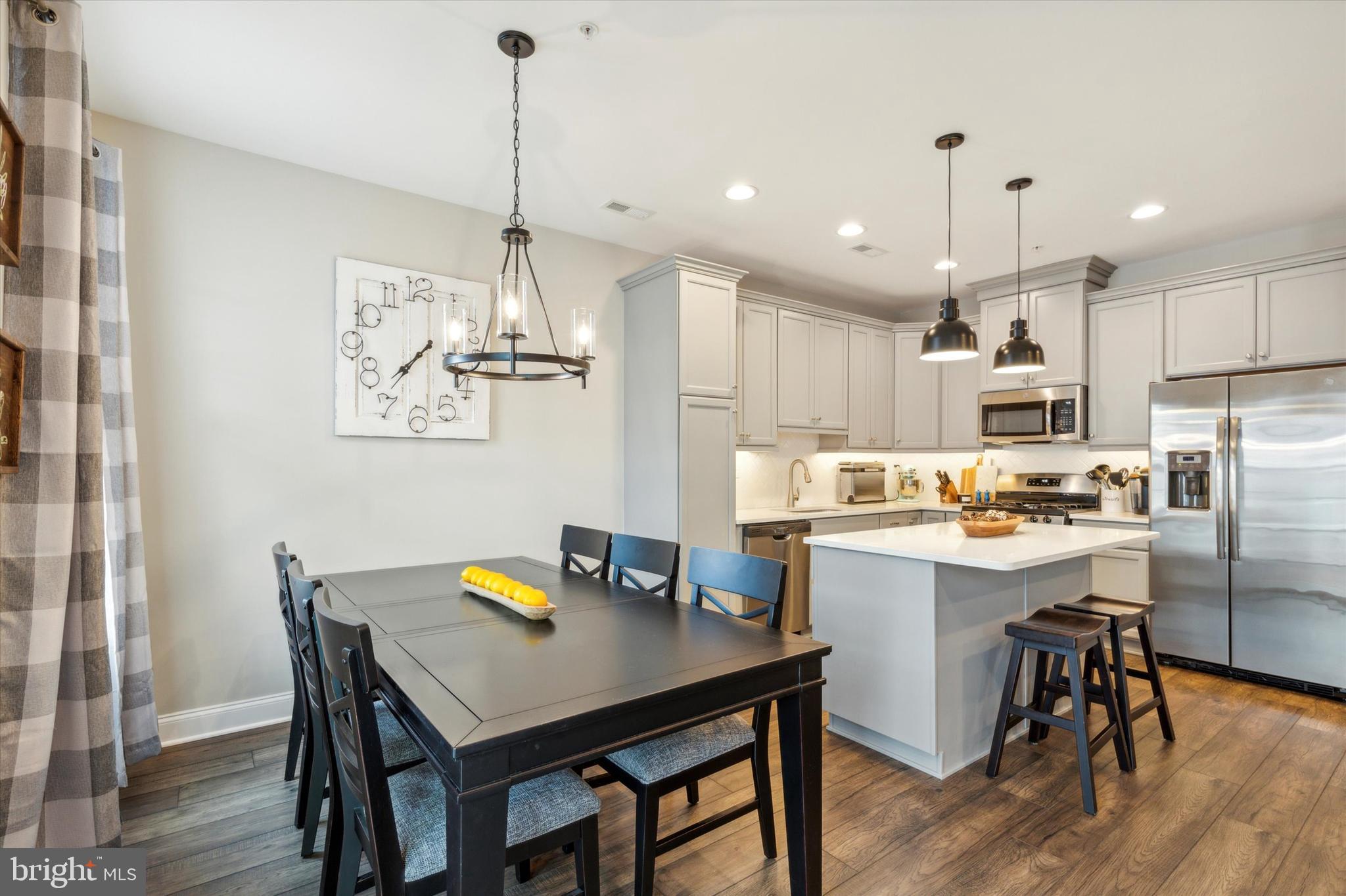 LANSDALE - Residential