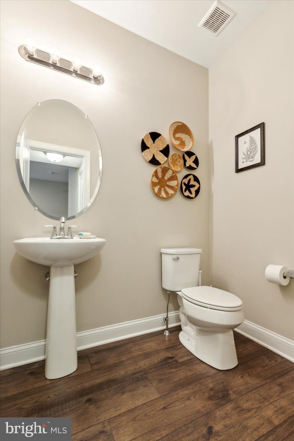 LANSDALE - Residential