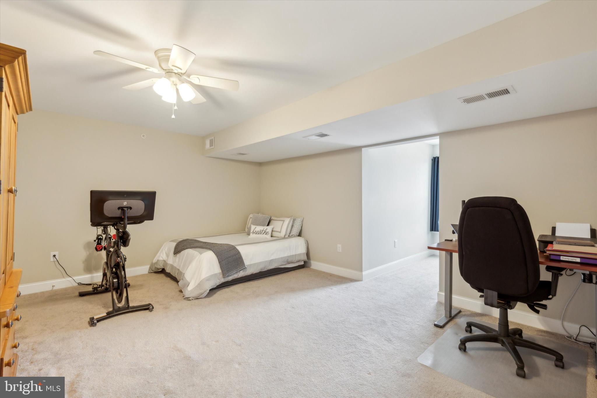 LANSDALE - Residential