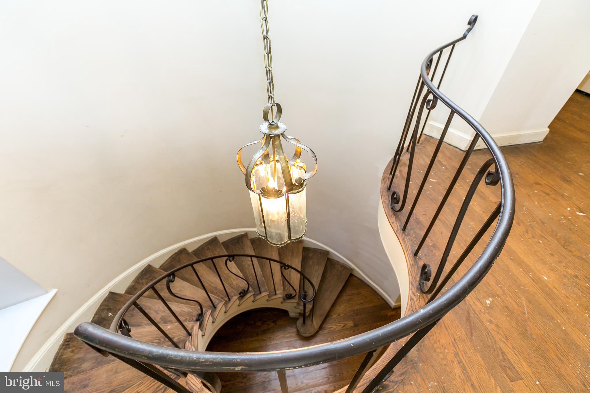 GUILFORD - Residential