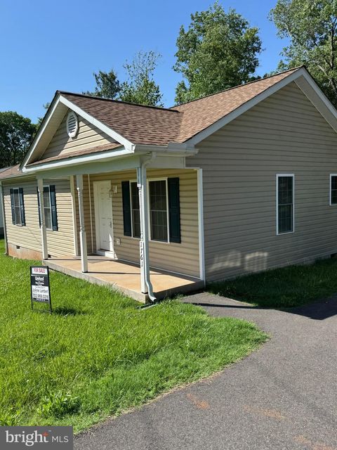 1761 BIRCH DR CULPEPER VA 22701