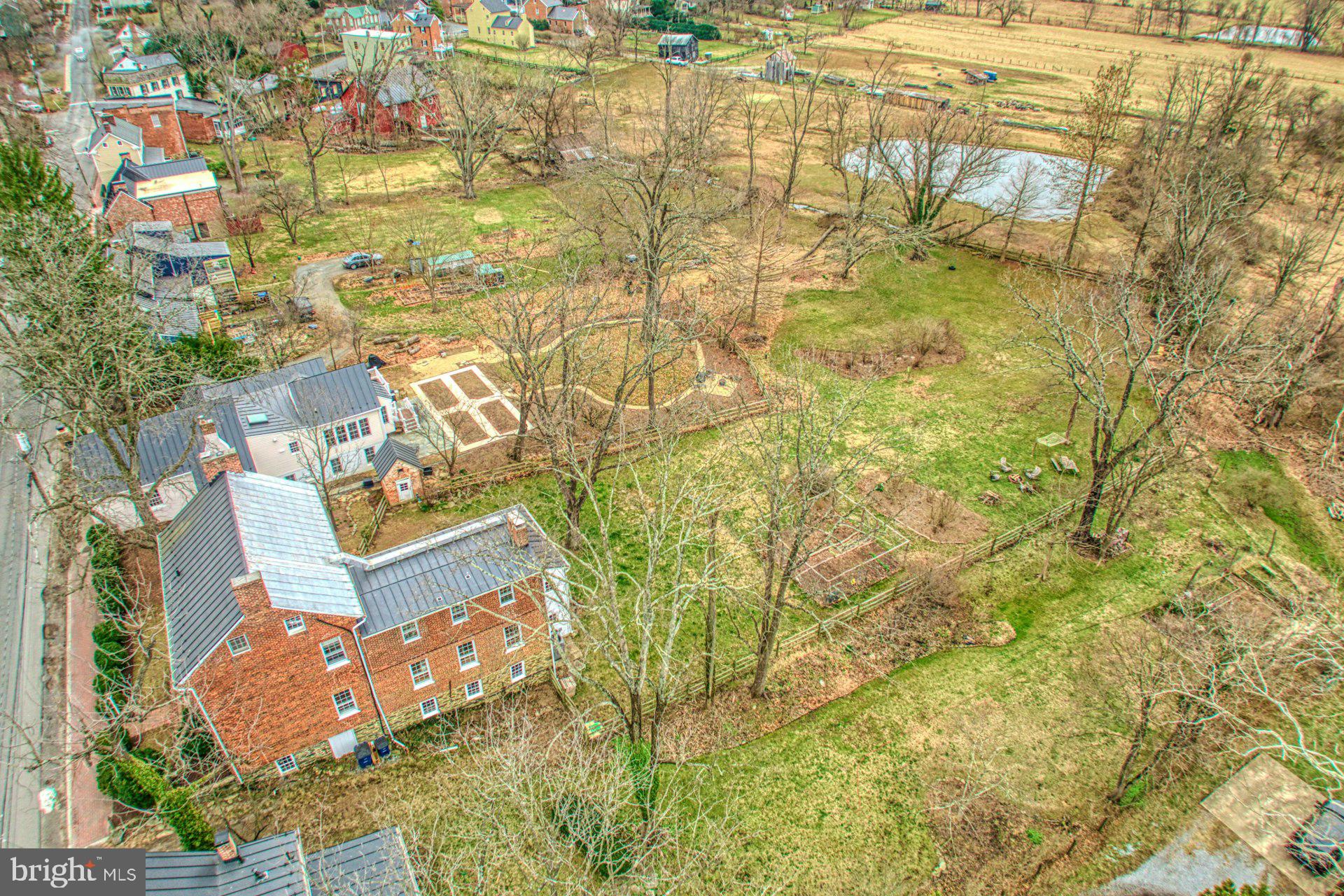 WATERFORD - Residential