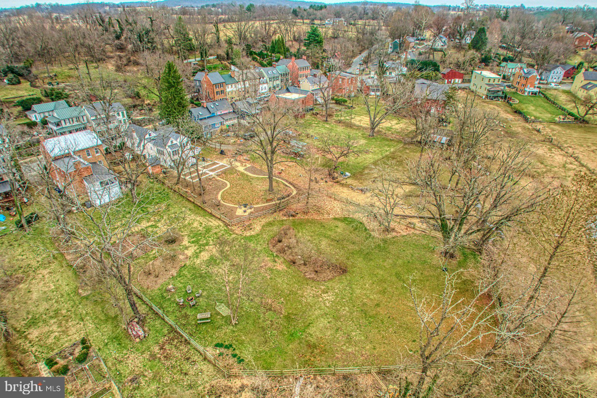 WATERFORD - Residential