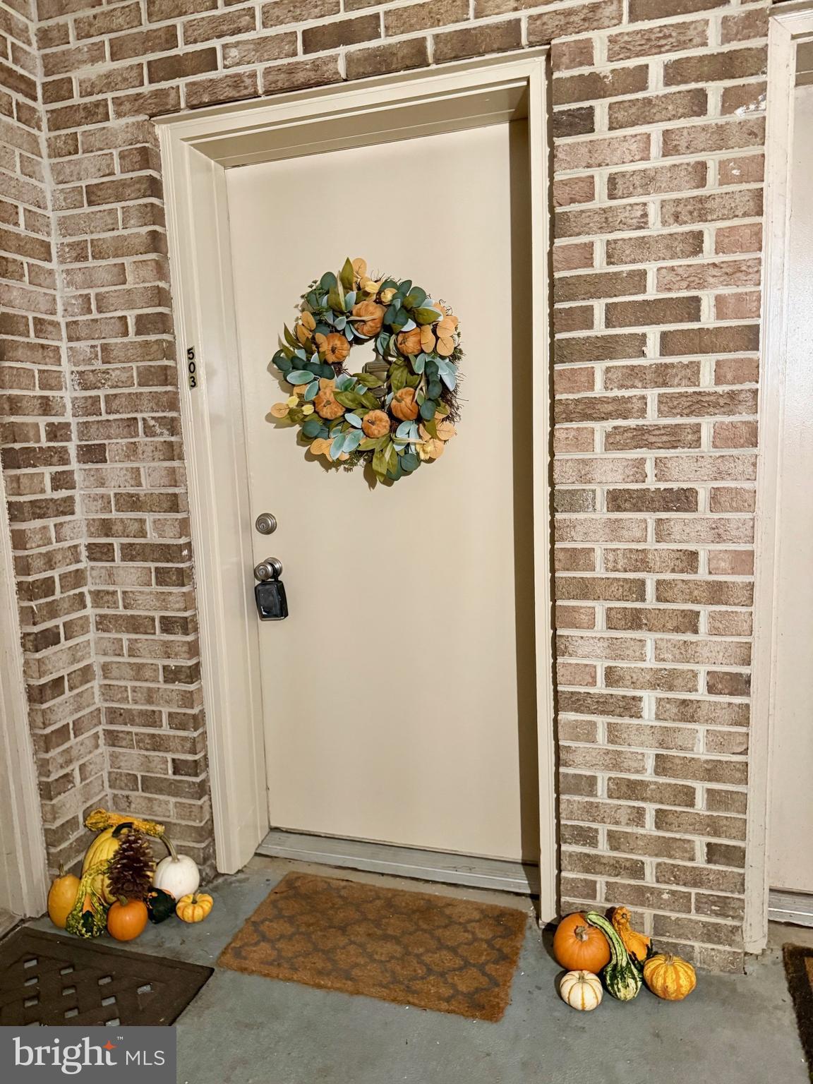 44691 WHITE OAK COURT 503