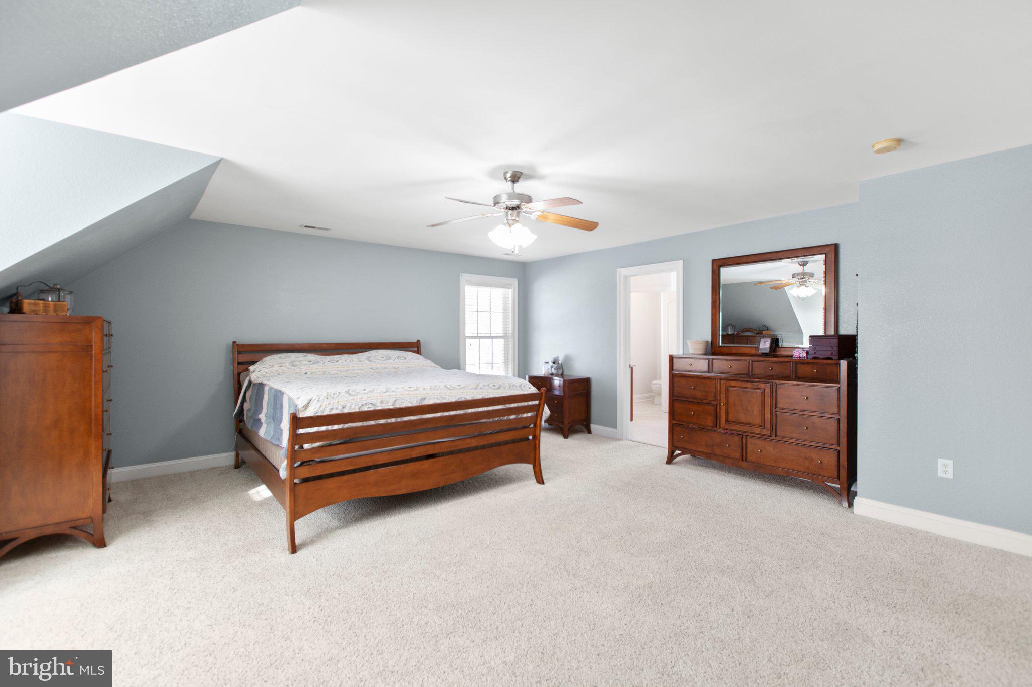 ESTATES AT ROBERTS POND - Residential