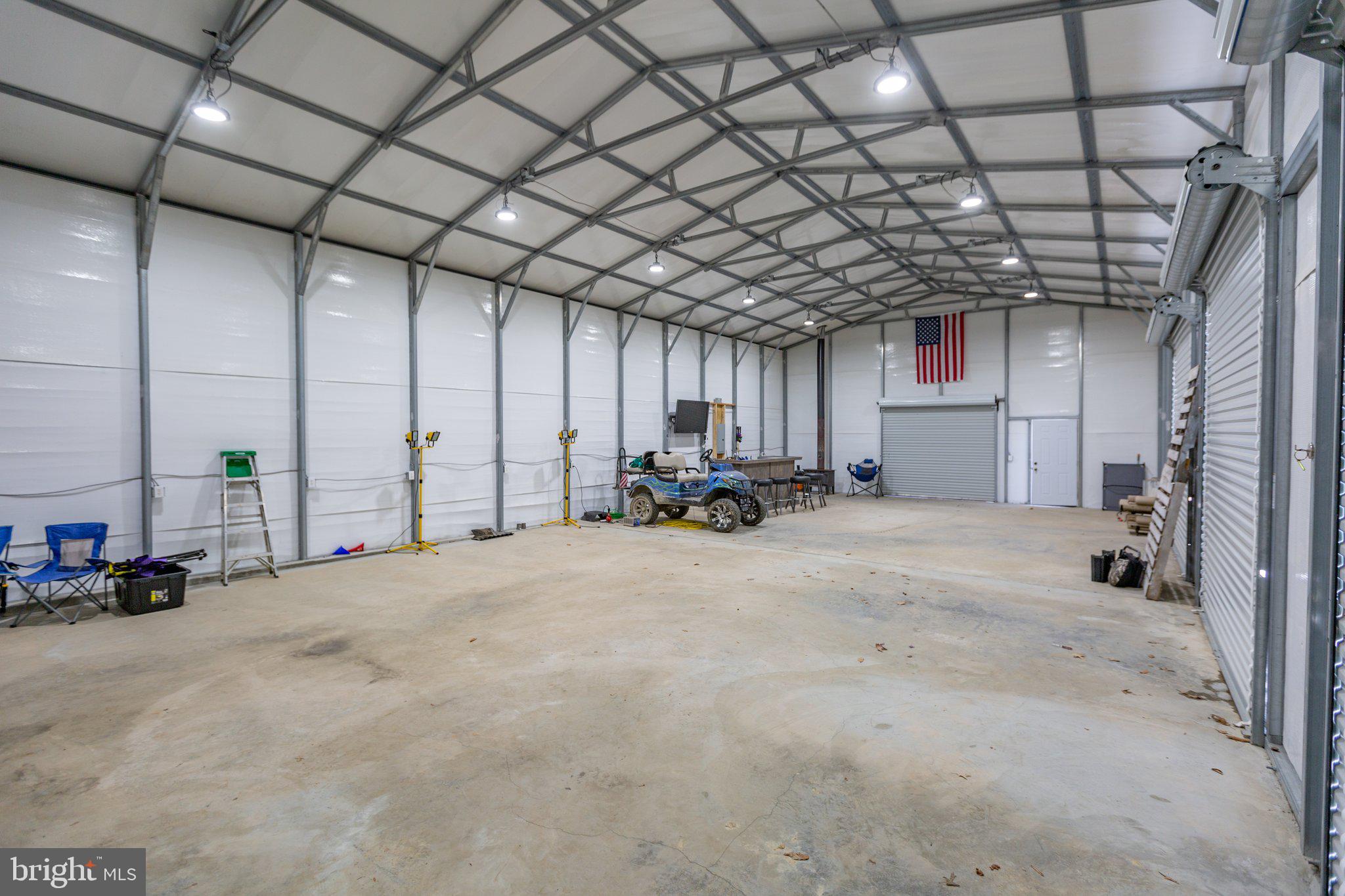 ESTATES AT ROBERTS POND - Residential