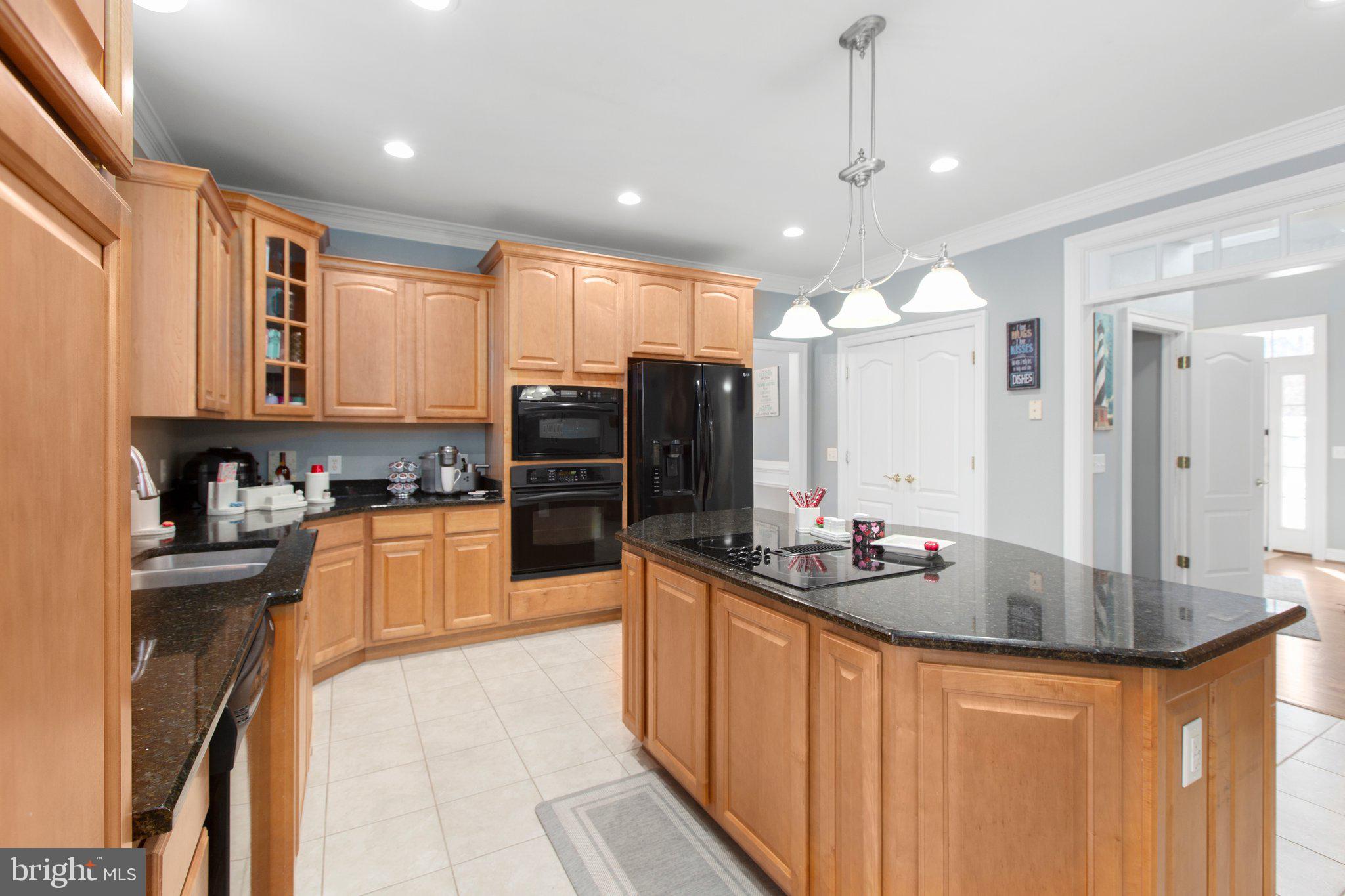 ESTATES AT ROBERTS POND - Residential