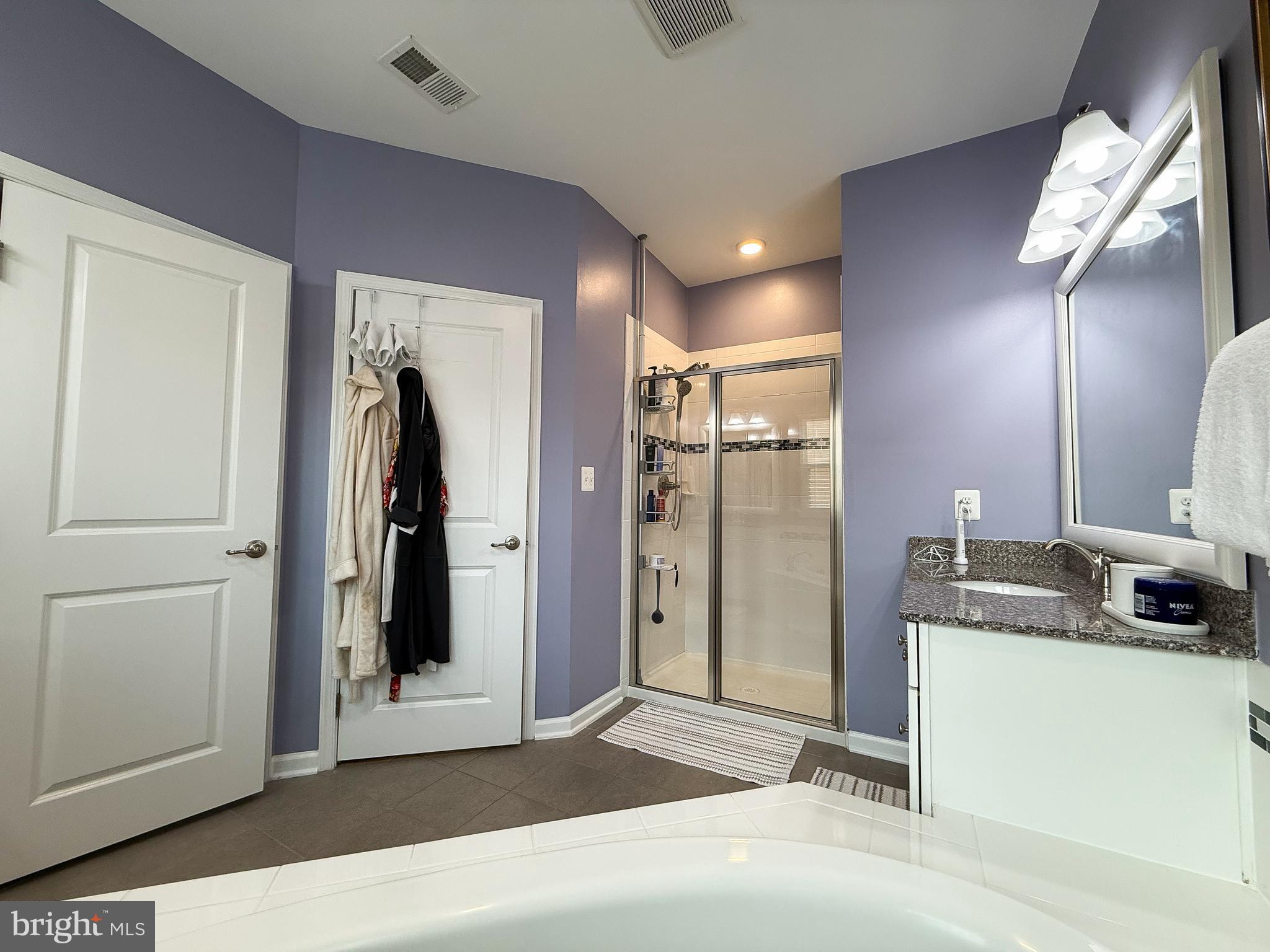 EDITORS PARK - Residential