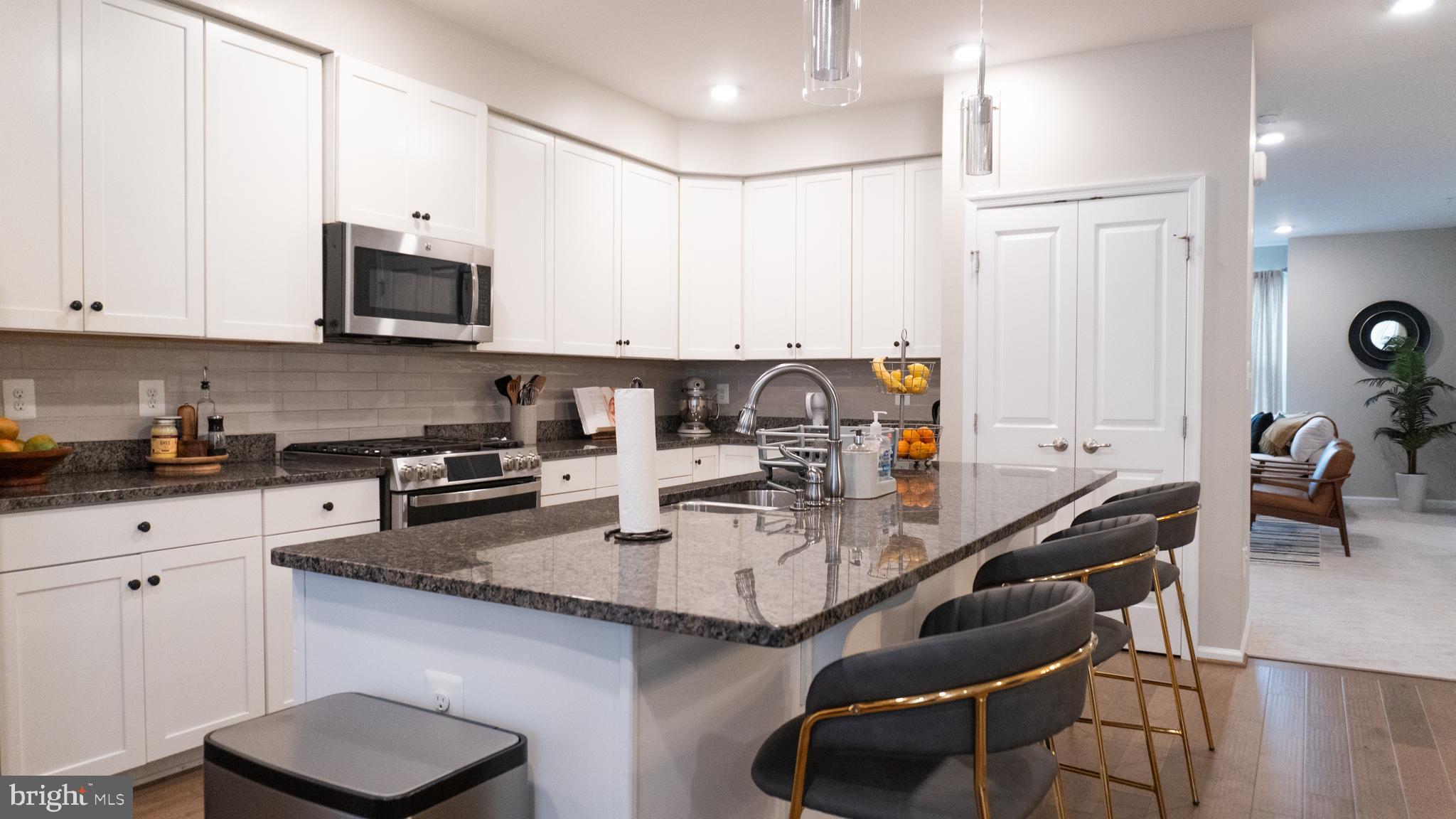 EDITORS PARK - Residential