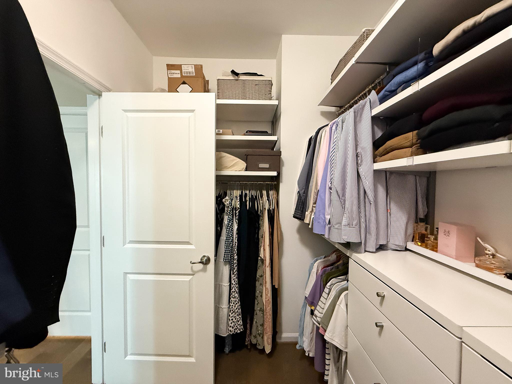 EDITORS PARK - Residential