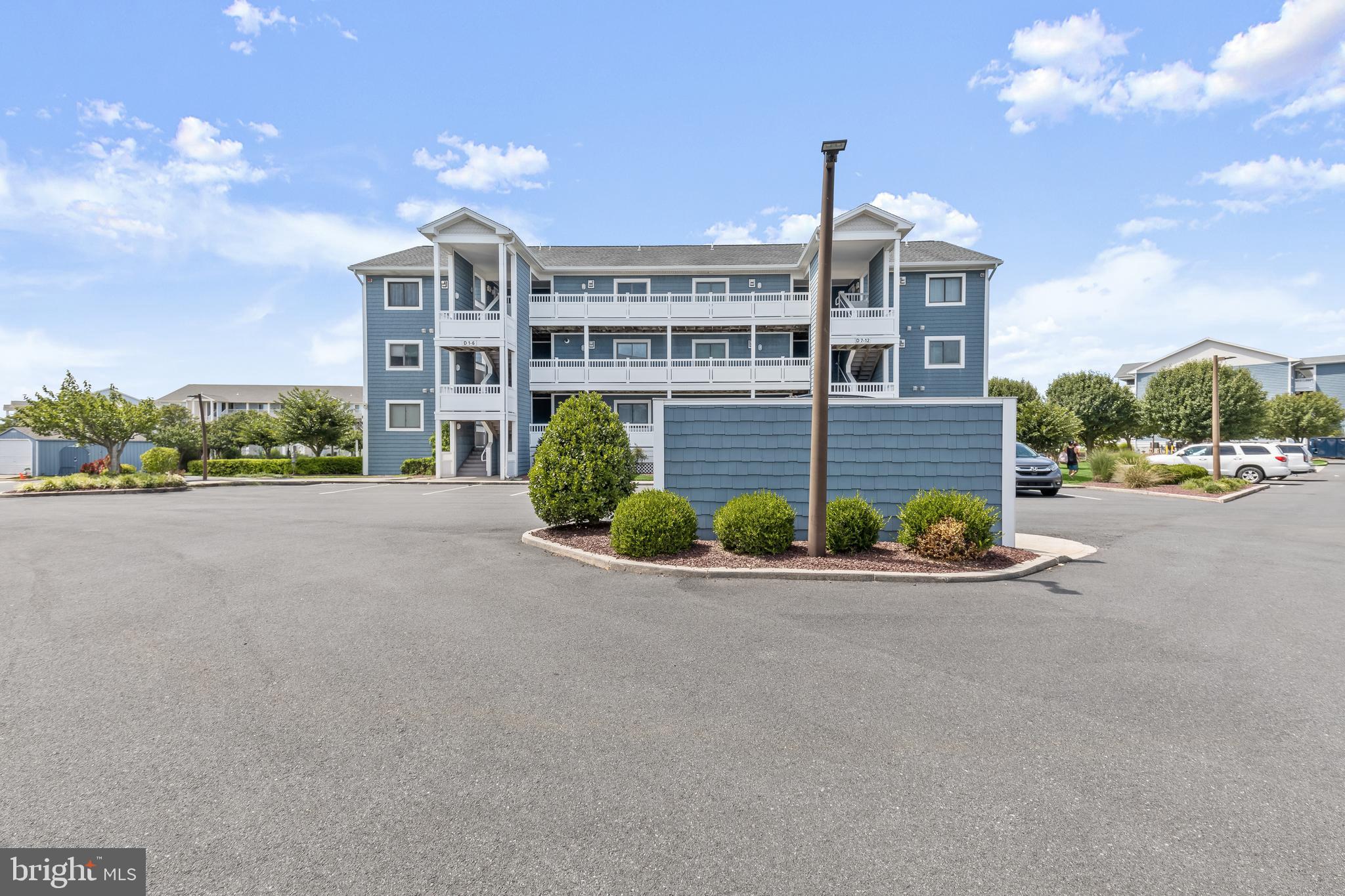 HARBOUR CLUB - Residential