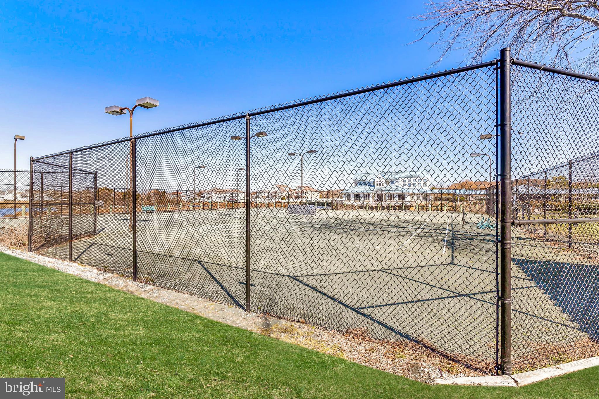 HARBOUR CLUB - Residential