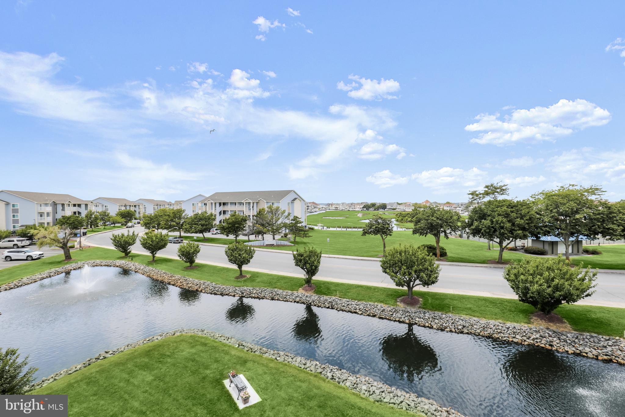 HARBOUR CLUB - Residential