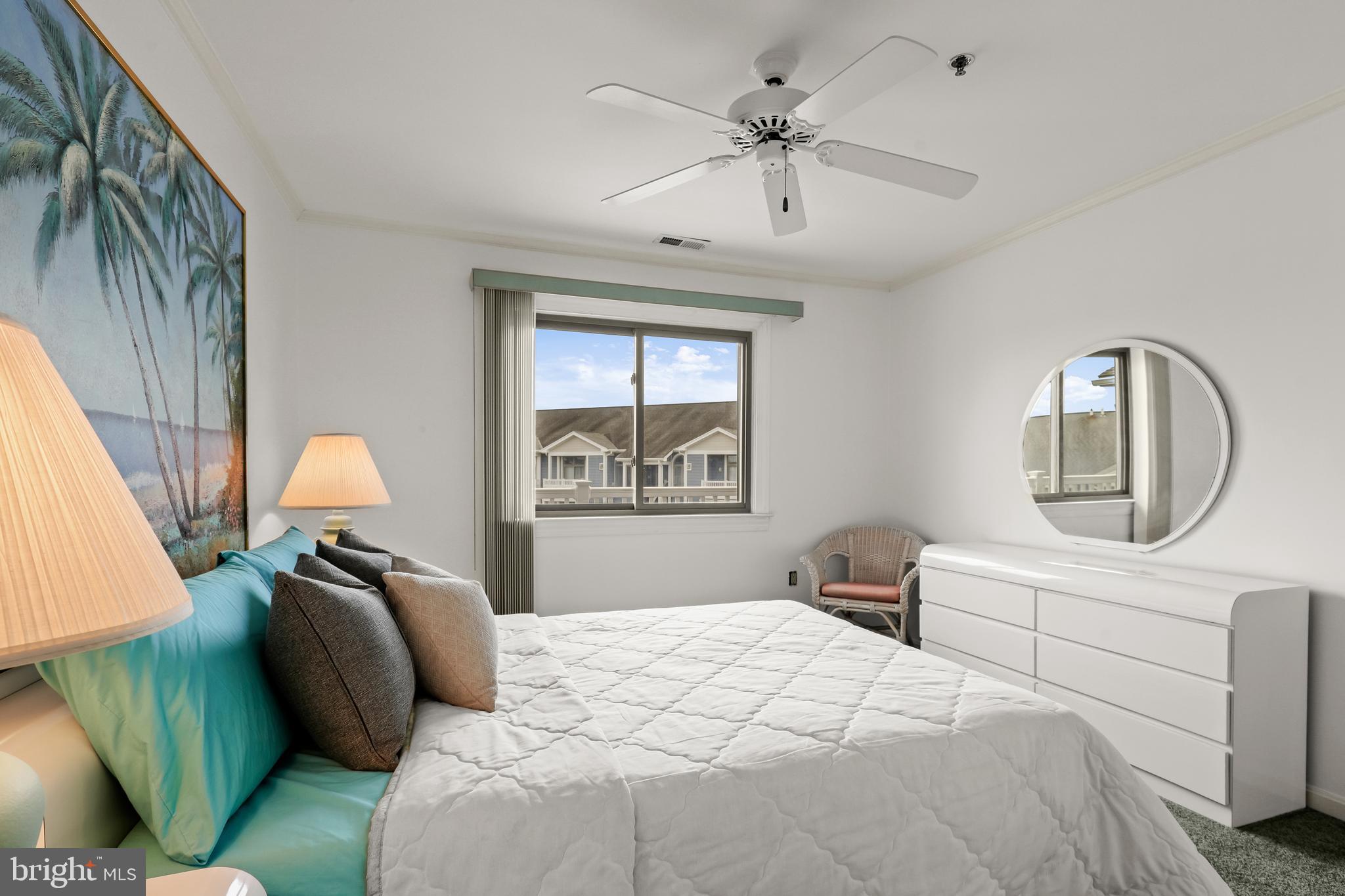 HARBOUR CLUB - Residential