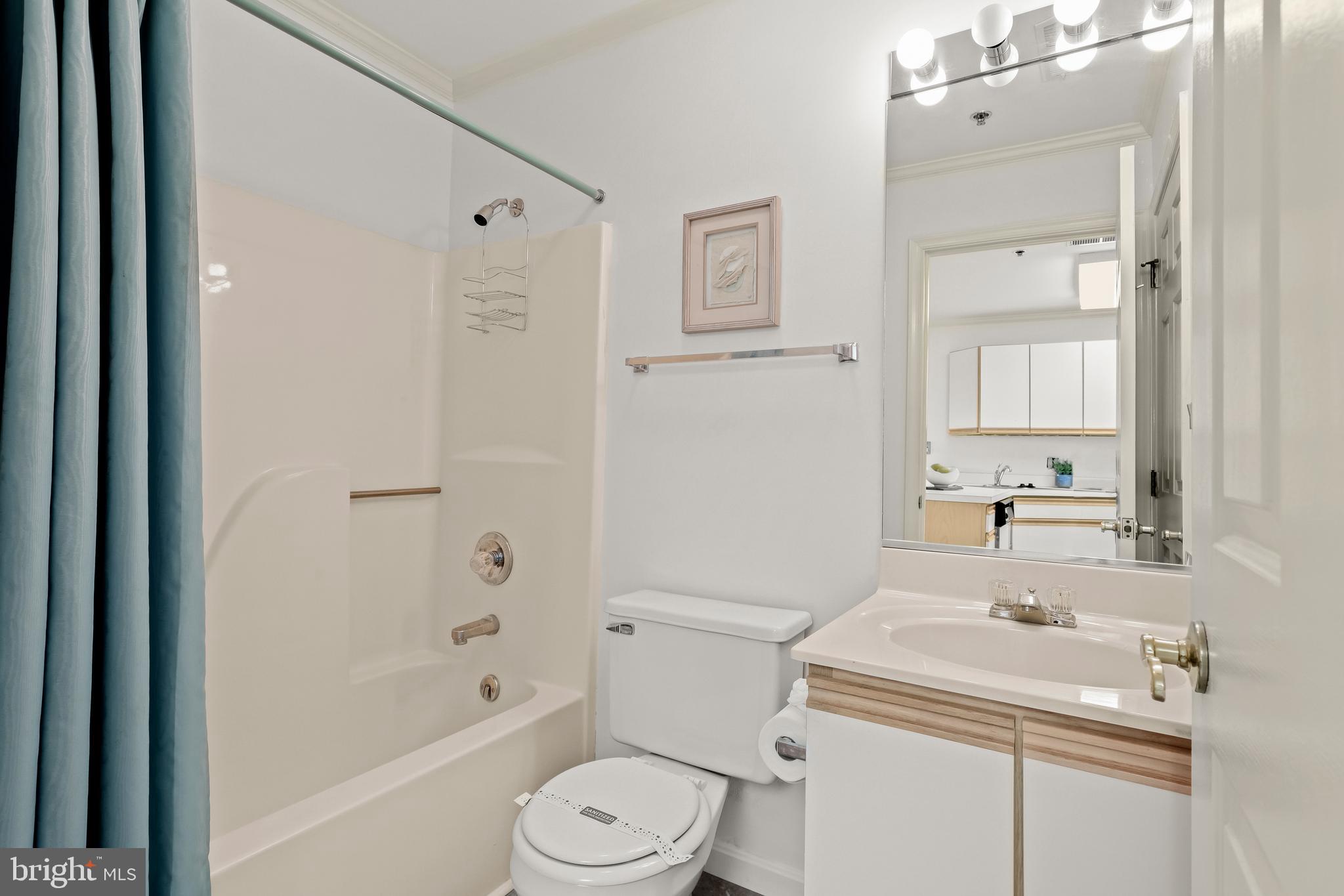 HARBOUR CLUB - Residential