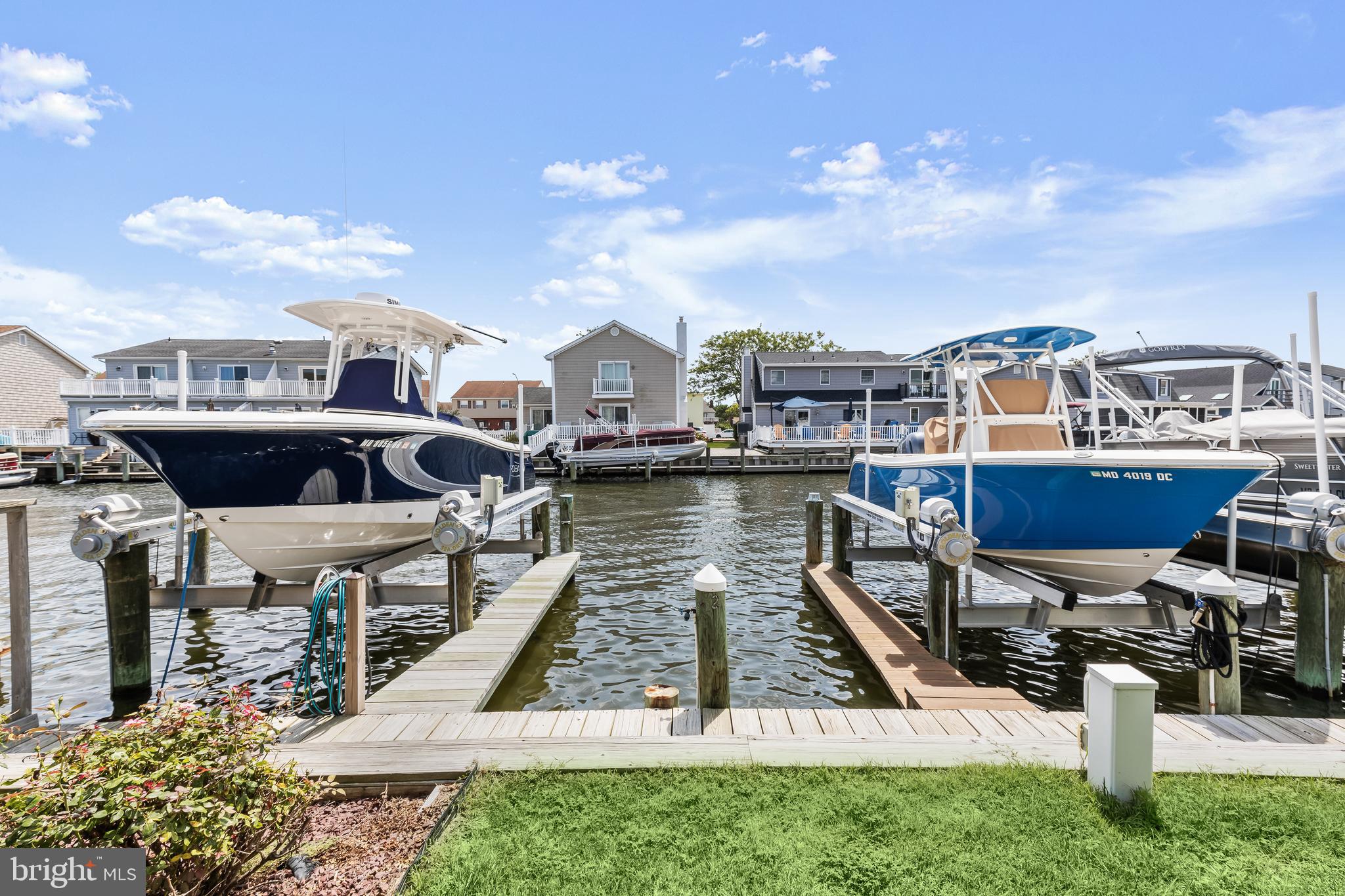 HARBOUR CLUB - Residential