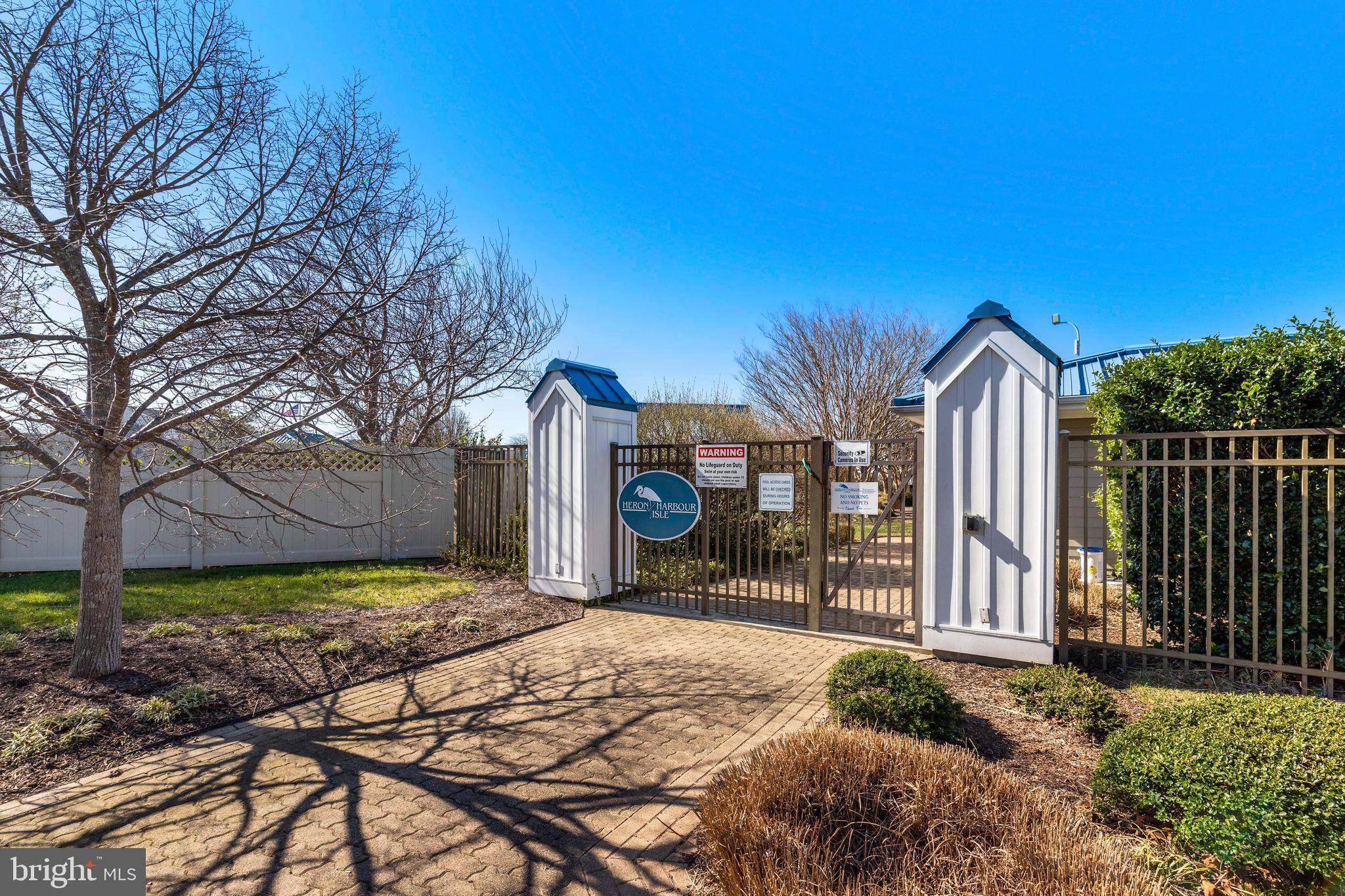 HARBOUR CLUB - Residential