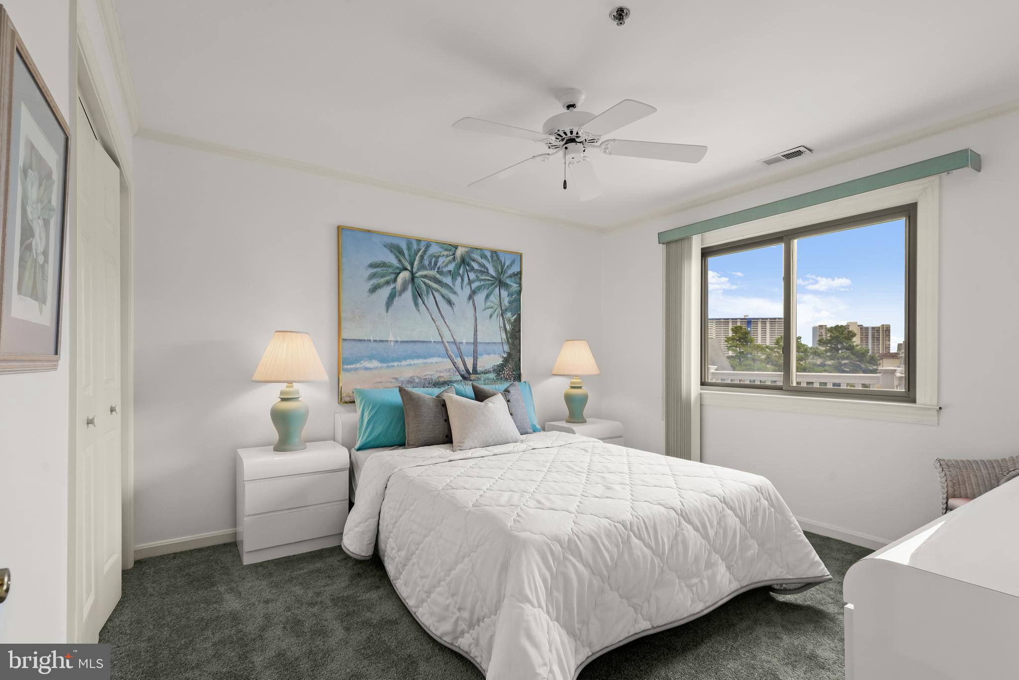 HARBOUR CLUB - Residential