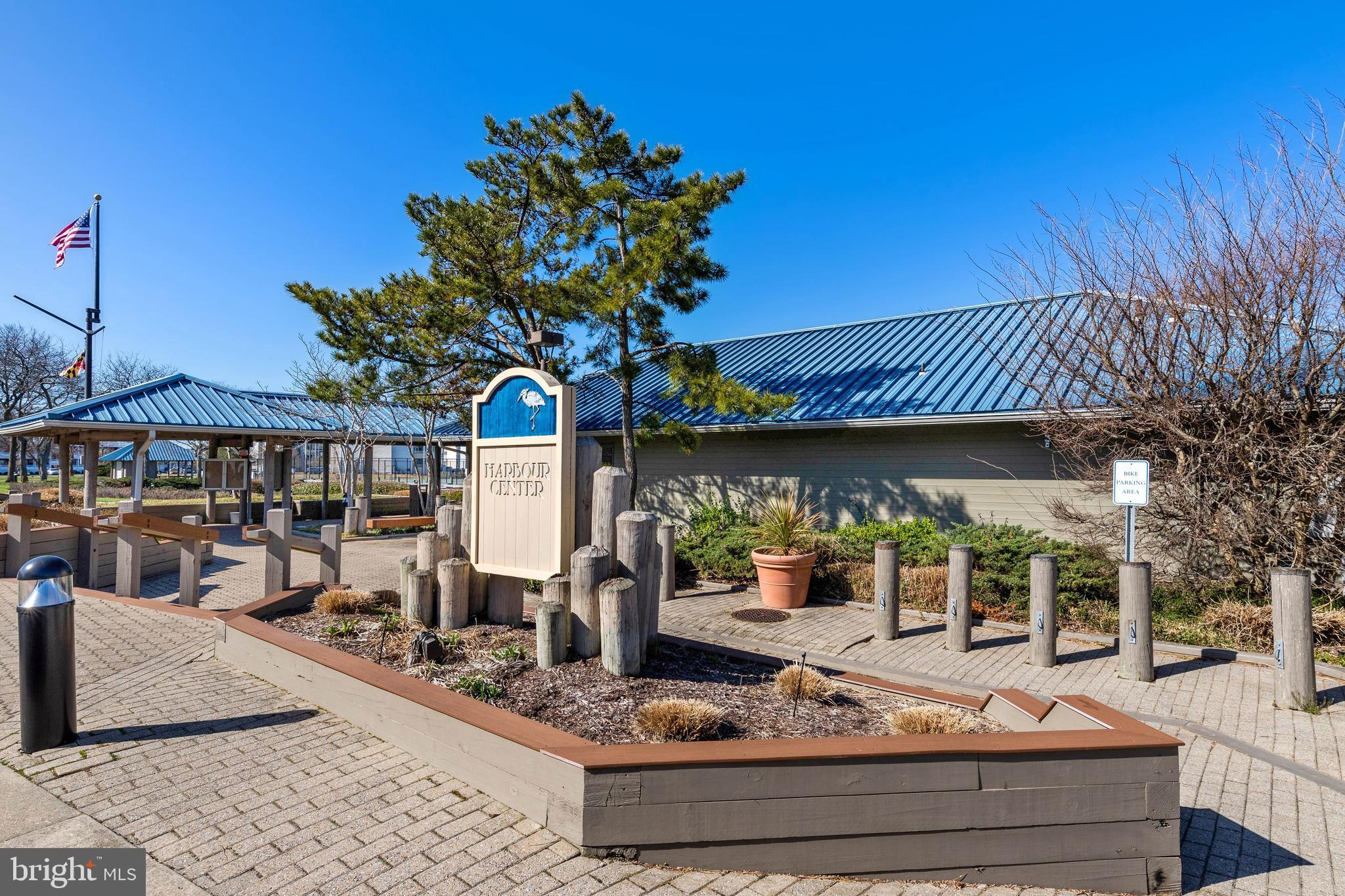 HARBOUR CLUB - Residential