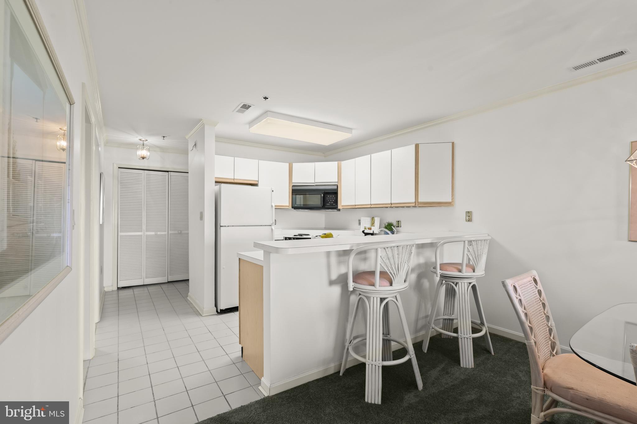 HARBOUR CLUB - Residential