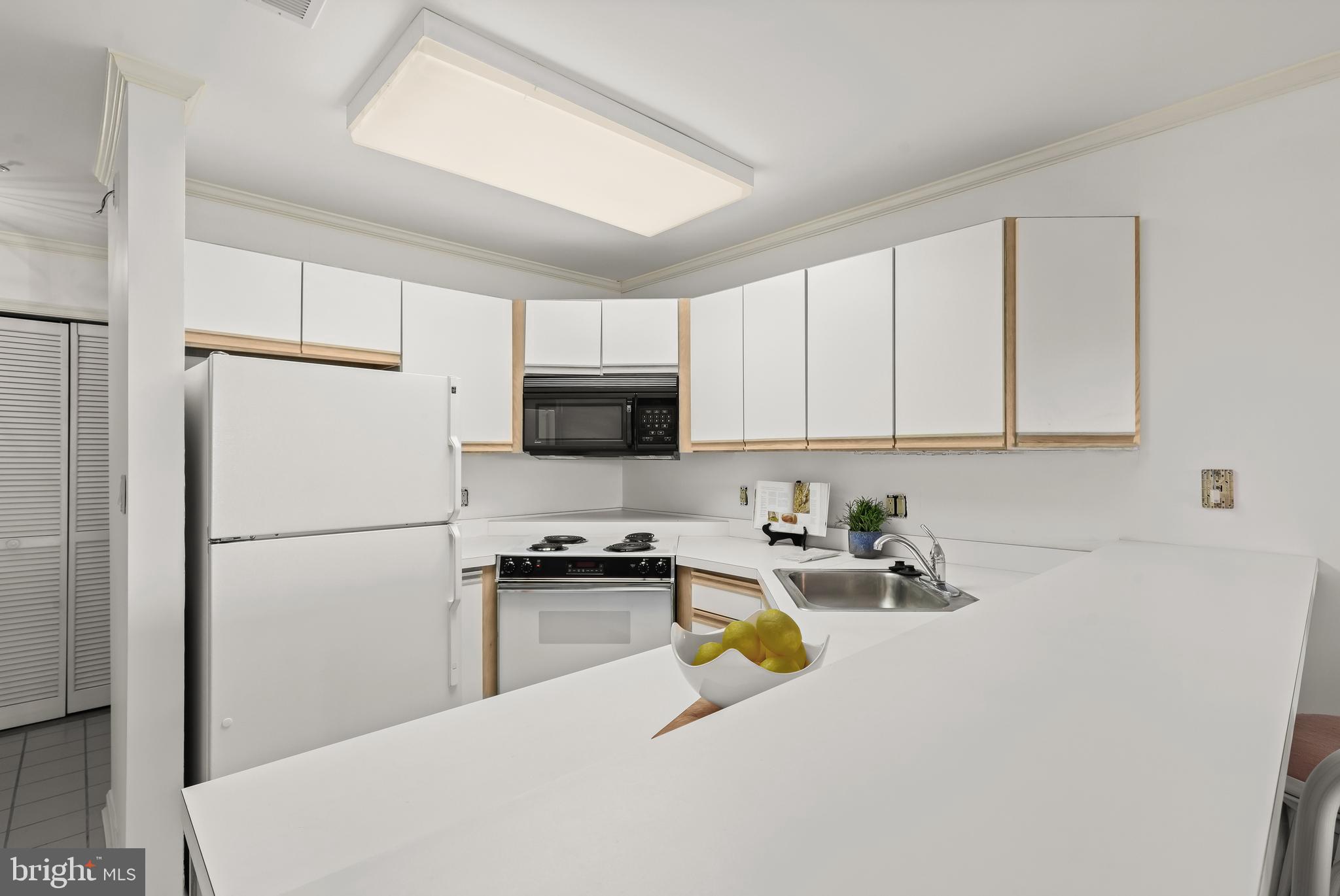 HARBOUR CLUB - Residential