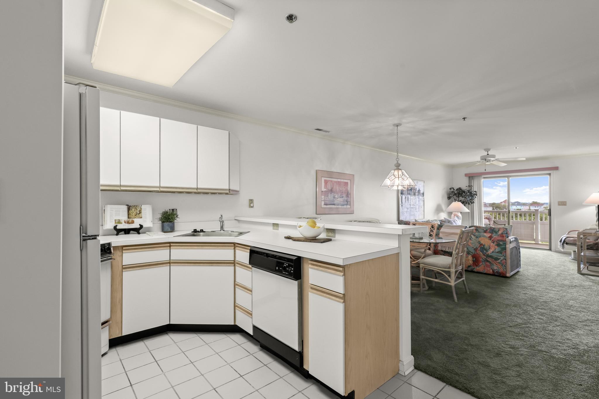 HARBOUR CLUB - Residential